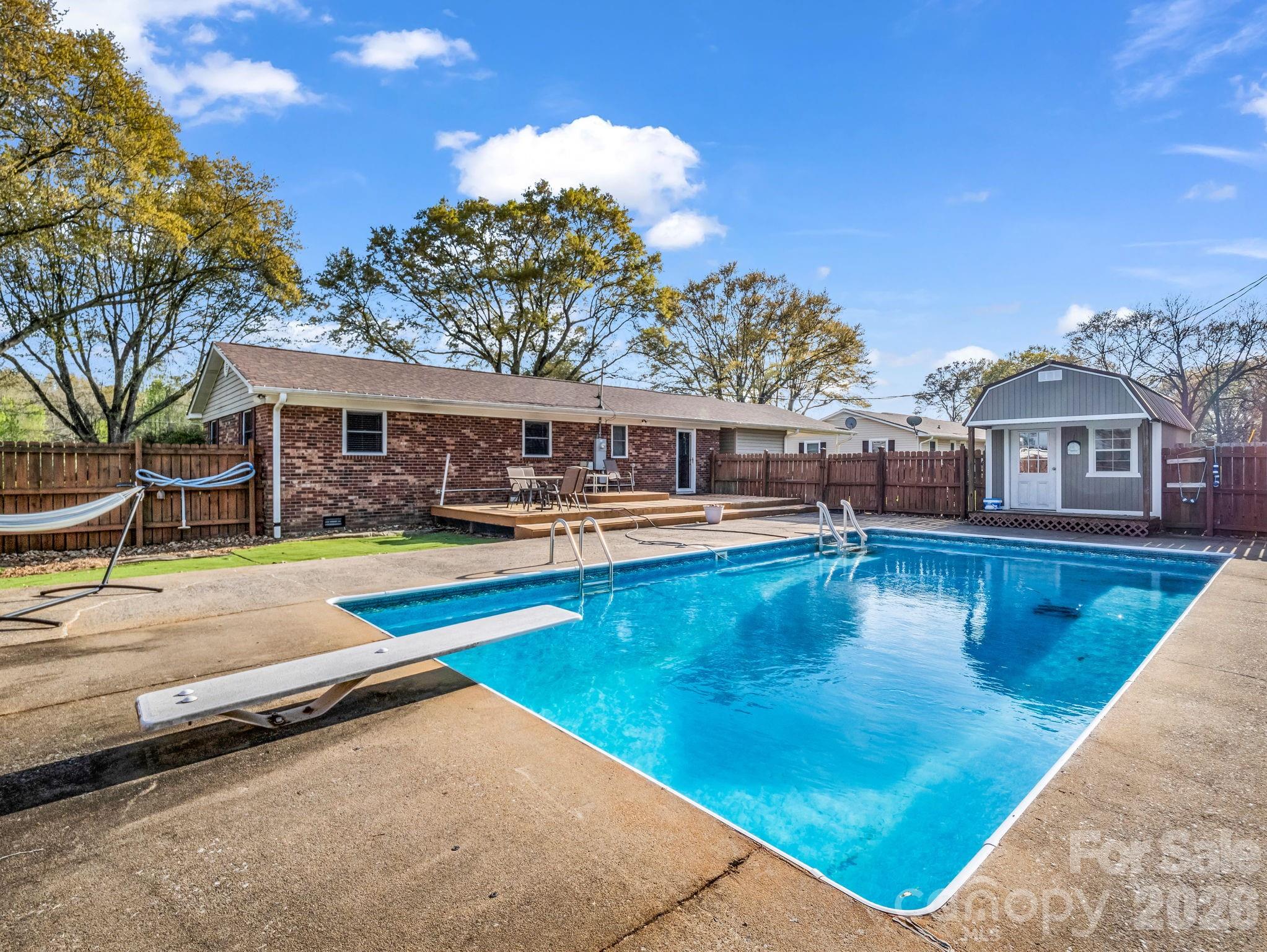913 Webb Road — Ellenboro