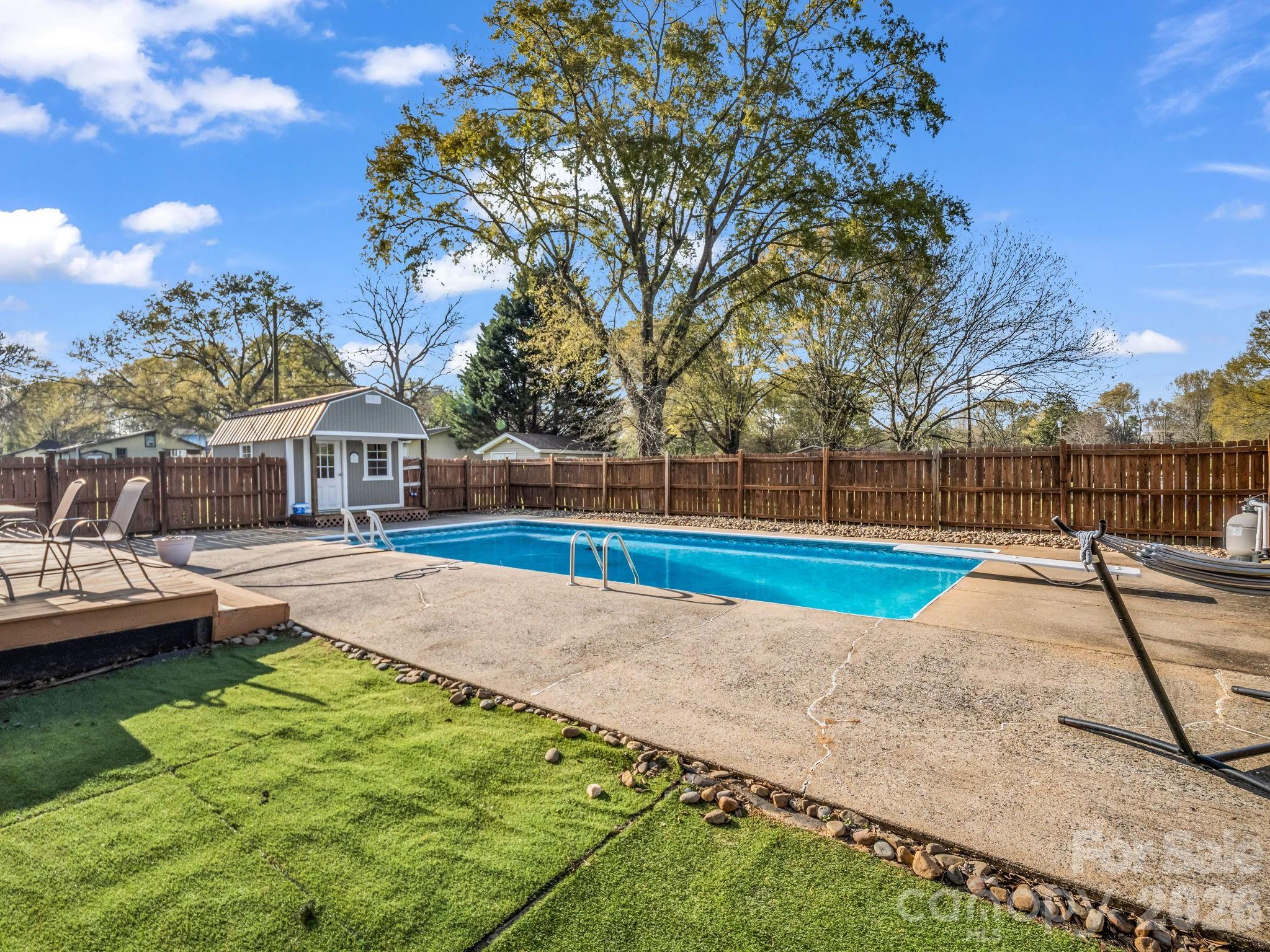 913 Webb Road — Ellenboro