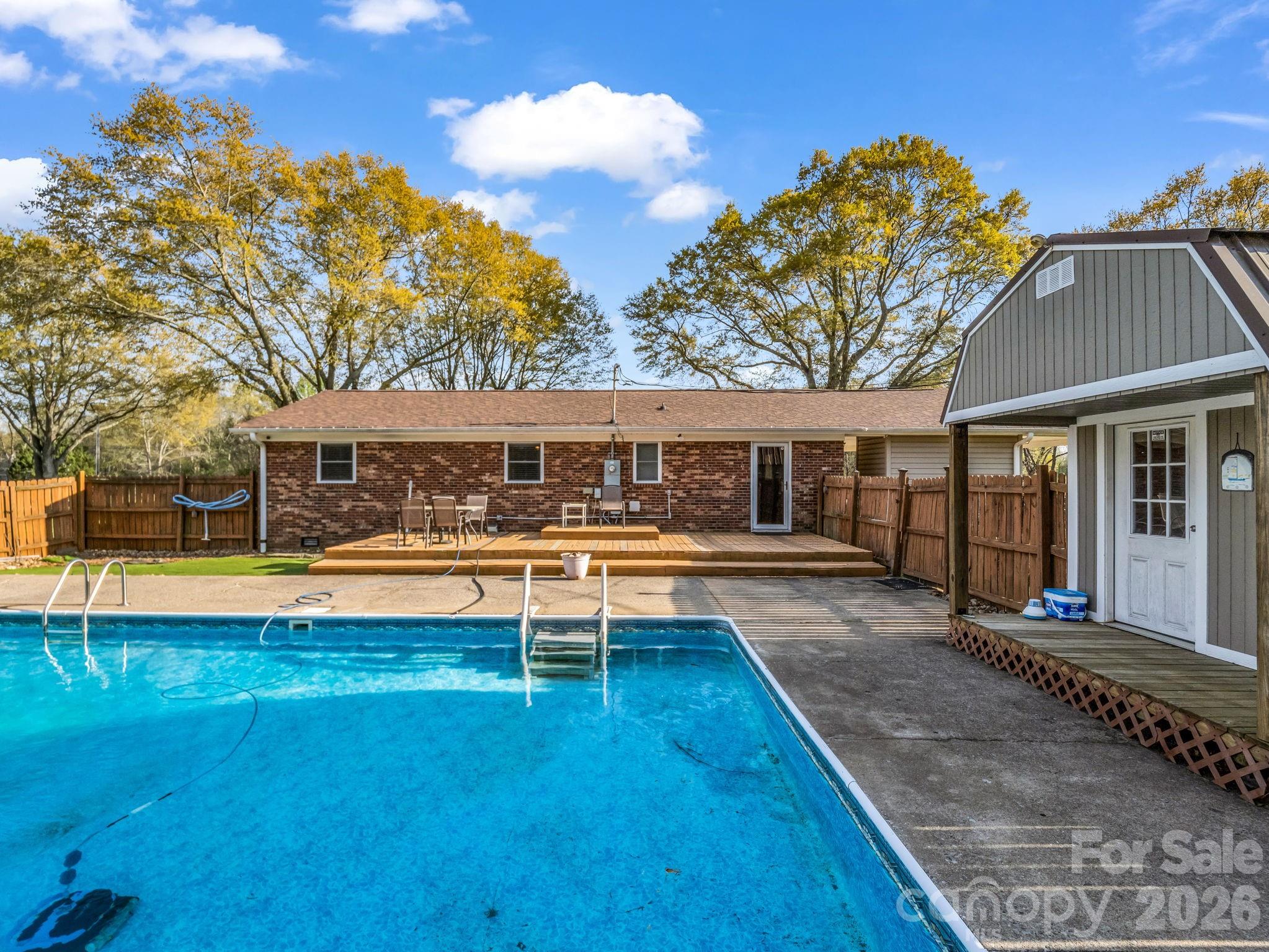 913 Webb Road — Ellenboro
