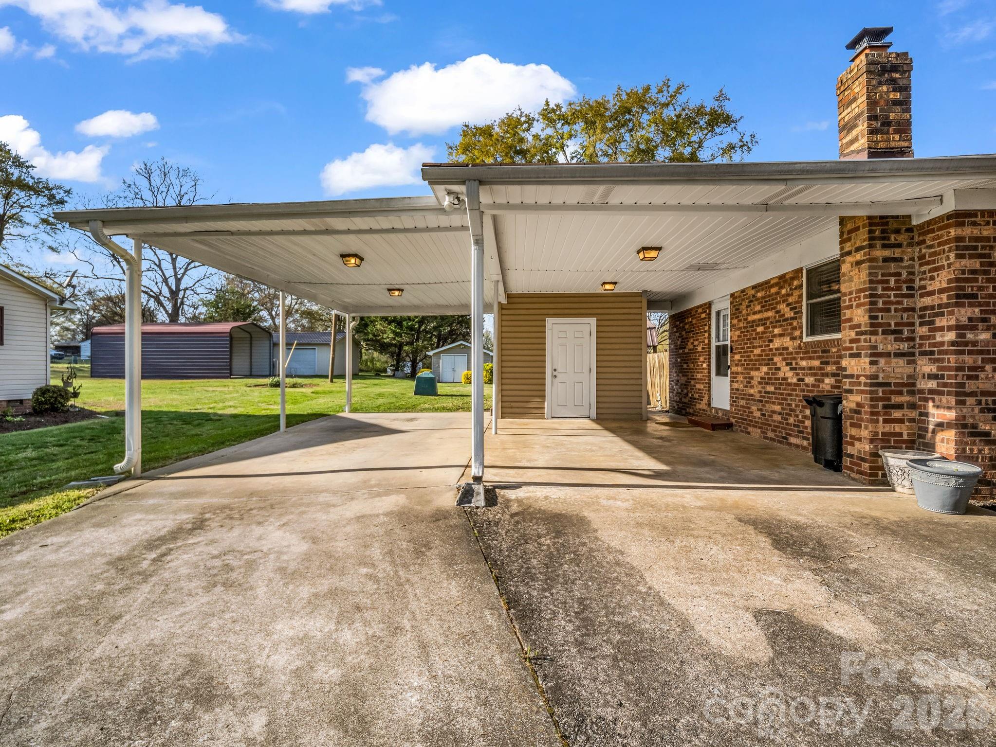 913 Webb Road — Ellenboro