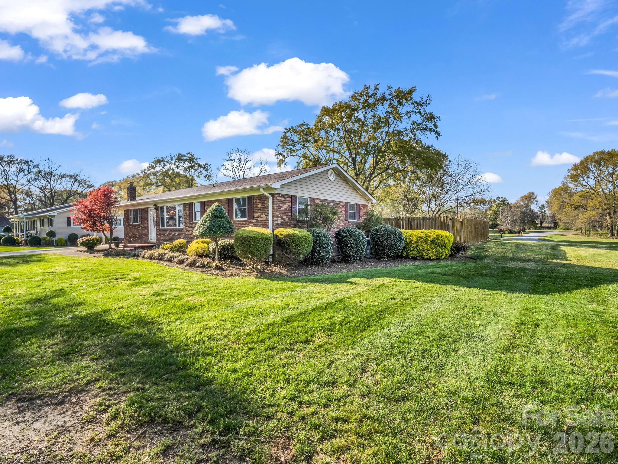 913 Webb Road — Ellenboro