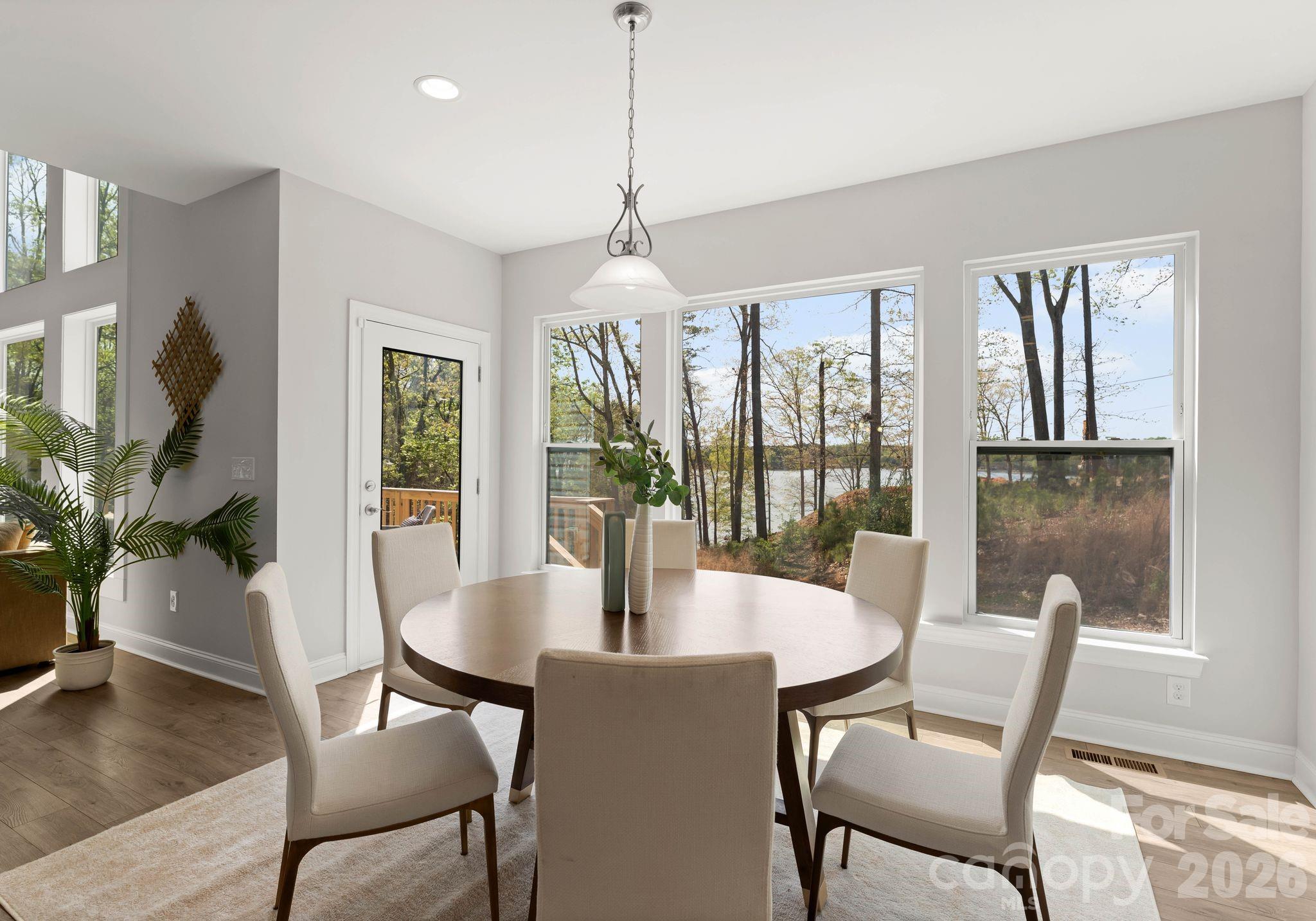 13701 Petworth Court — Charlotte