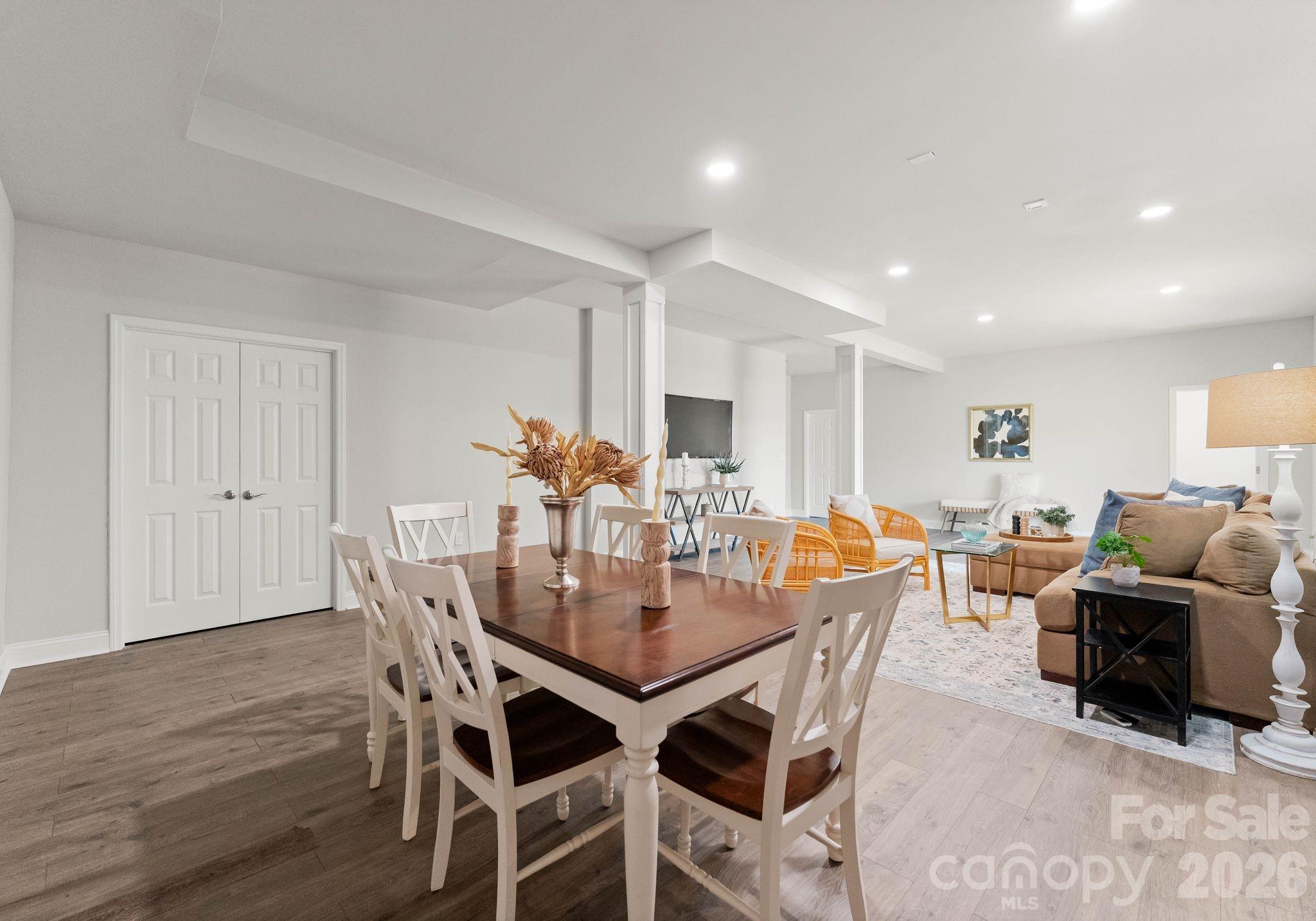 13701 Petworth Court — Charlotte