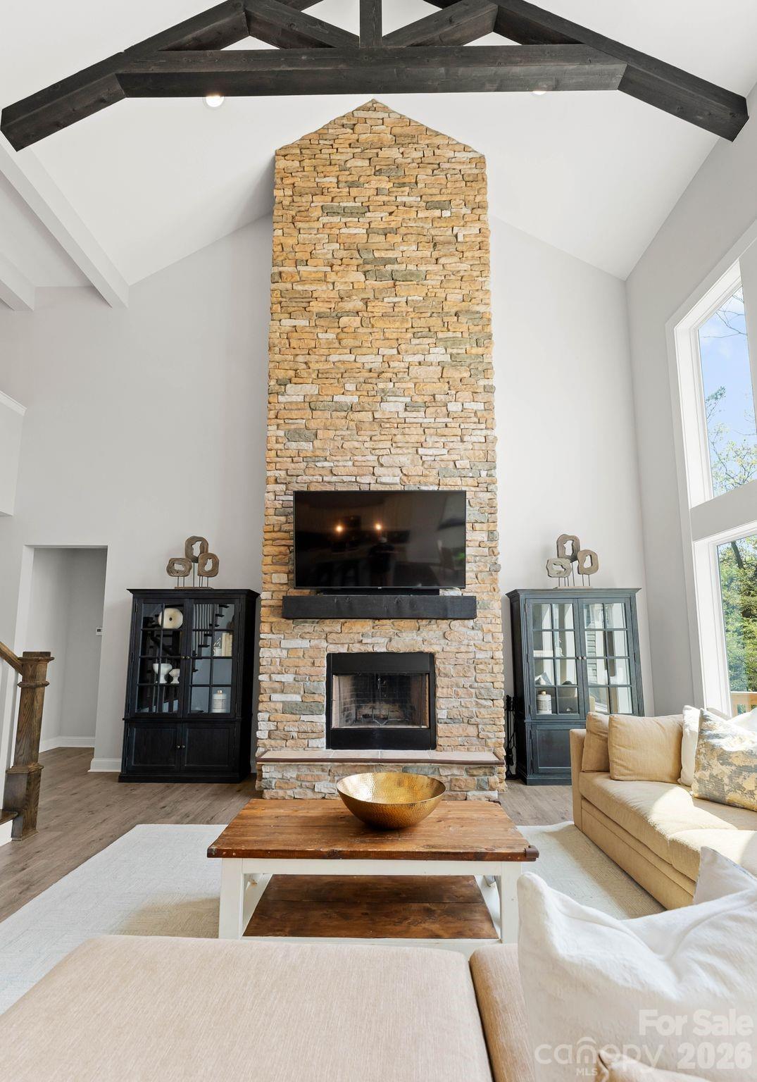 13701 Petworth Court — Charlotte