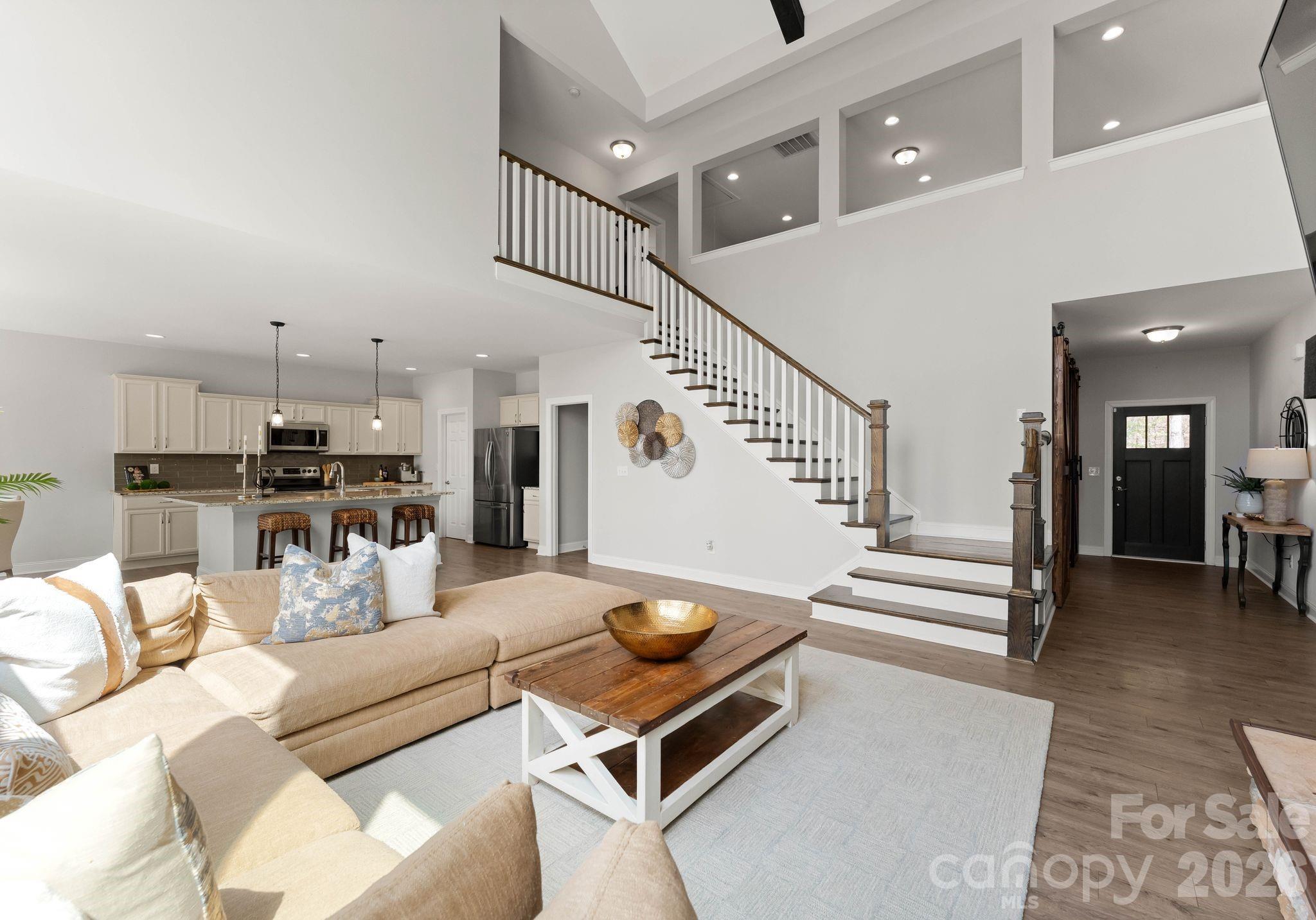 13701 Petworth Court — Charlotte
