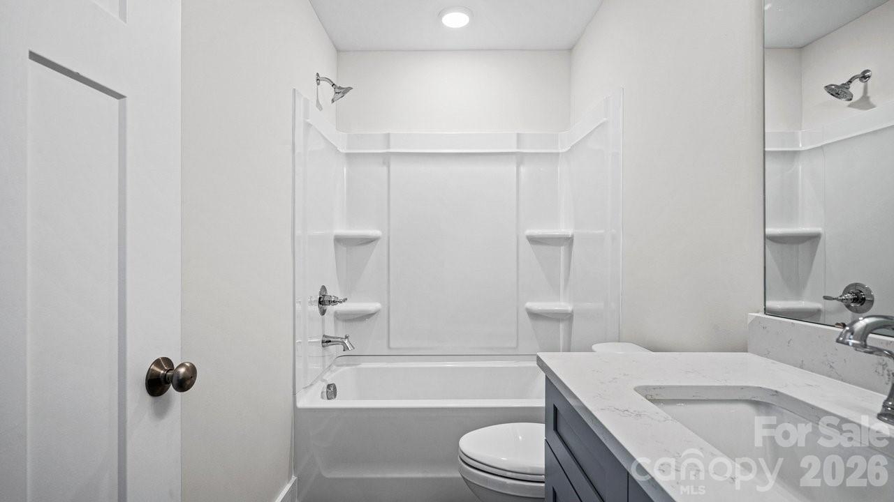 606 Teresa Circle — Waxhaw
