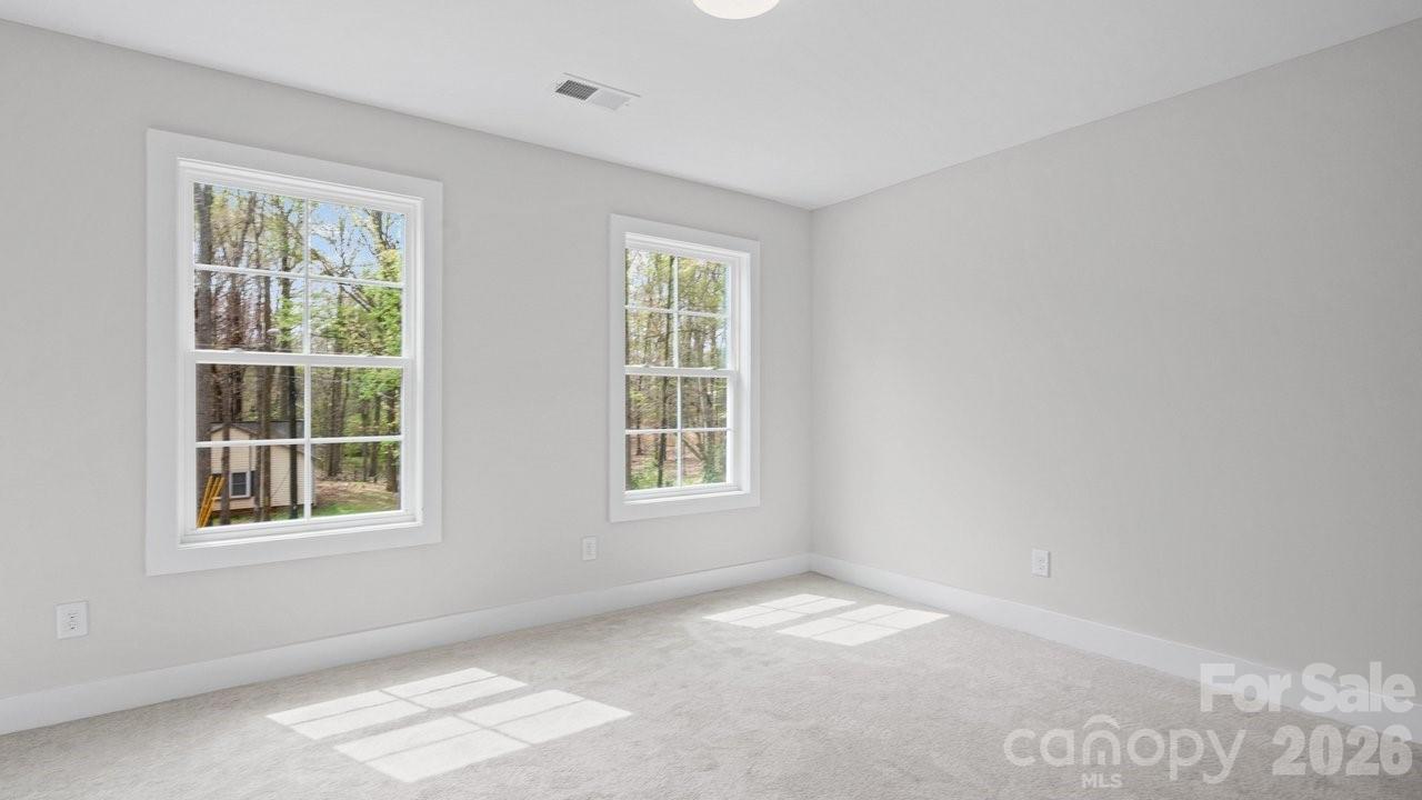 606 Teresa Circle — Waxhaw