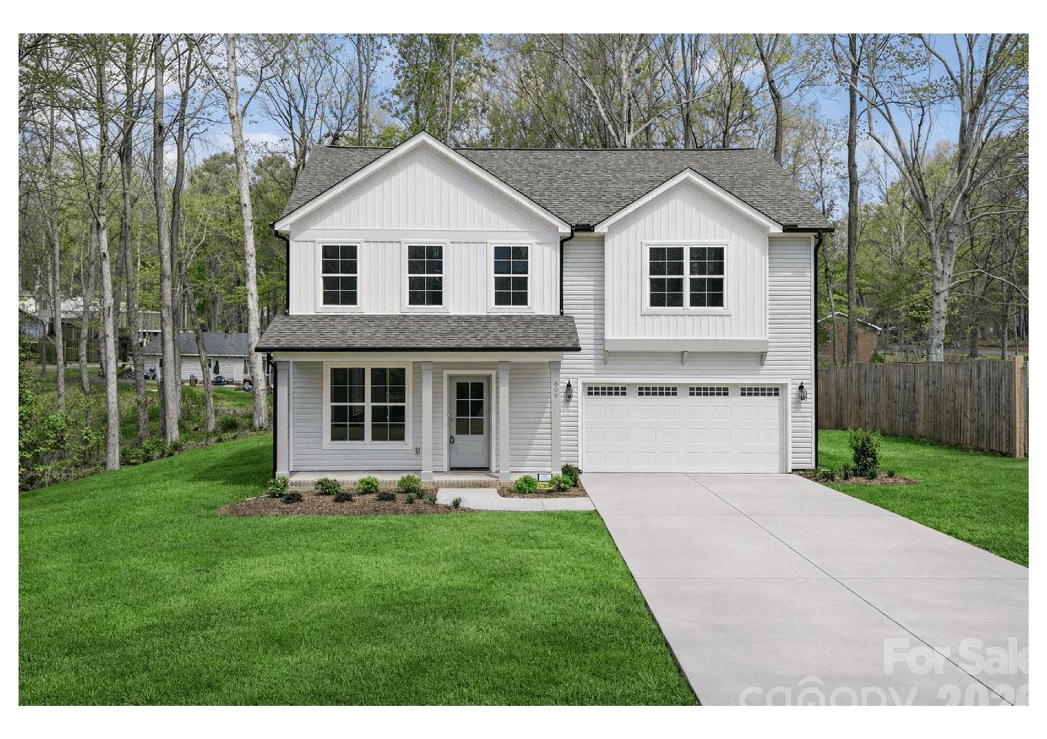 606 Teresa Circle — Waxhaw