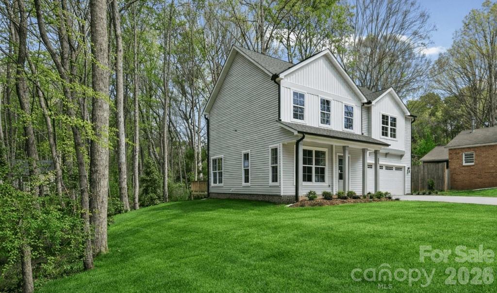 606 Teresa Circle — Waxhaw