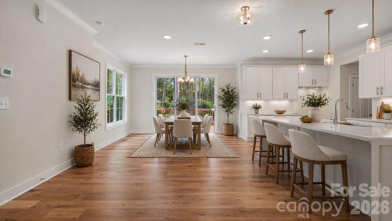 606 Teresa Circle — Waxhaw