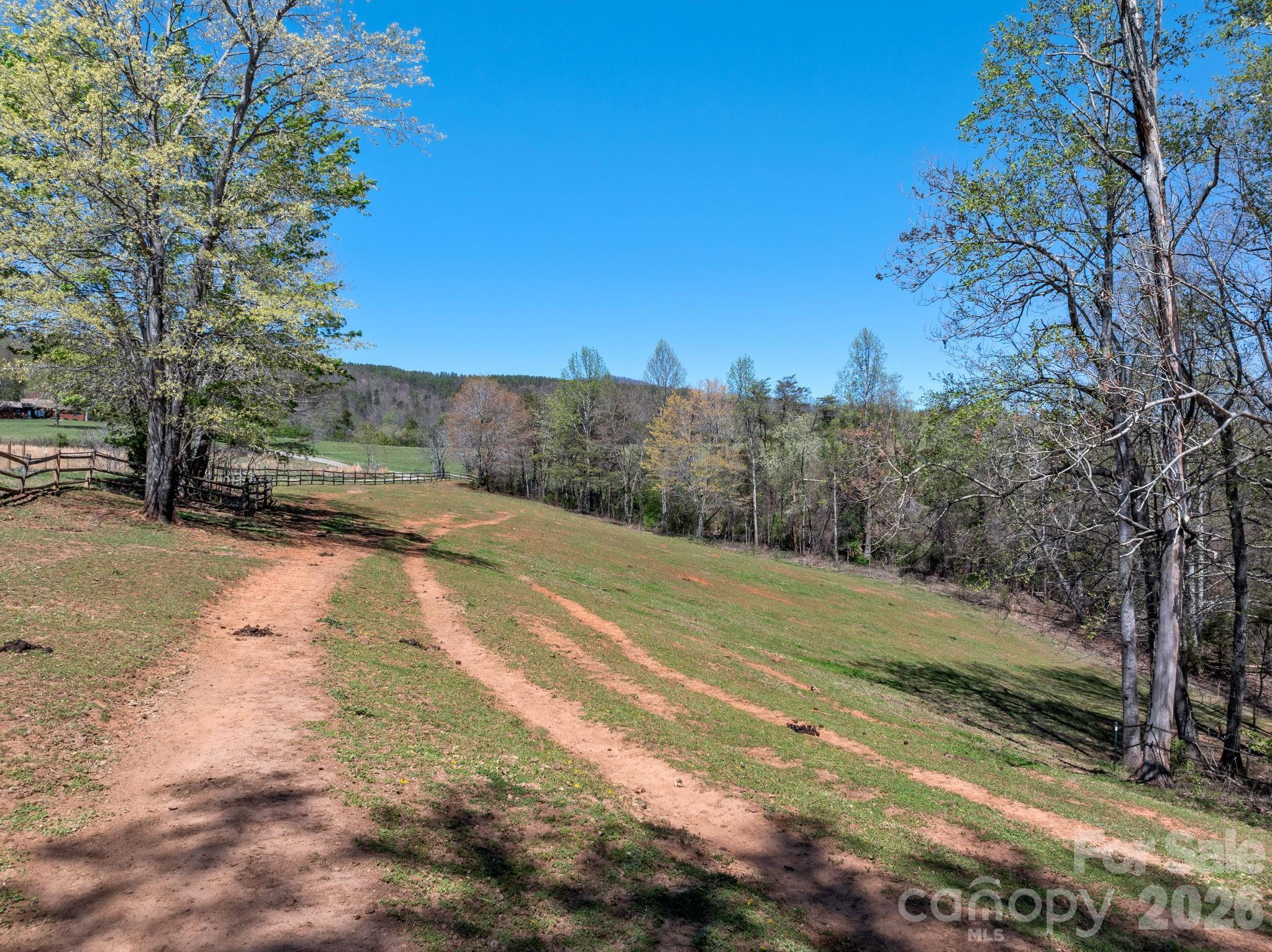1434 Lake Adger Road — Mill Spring