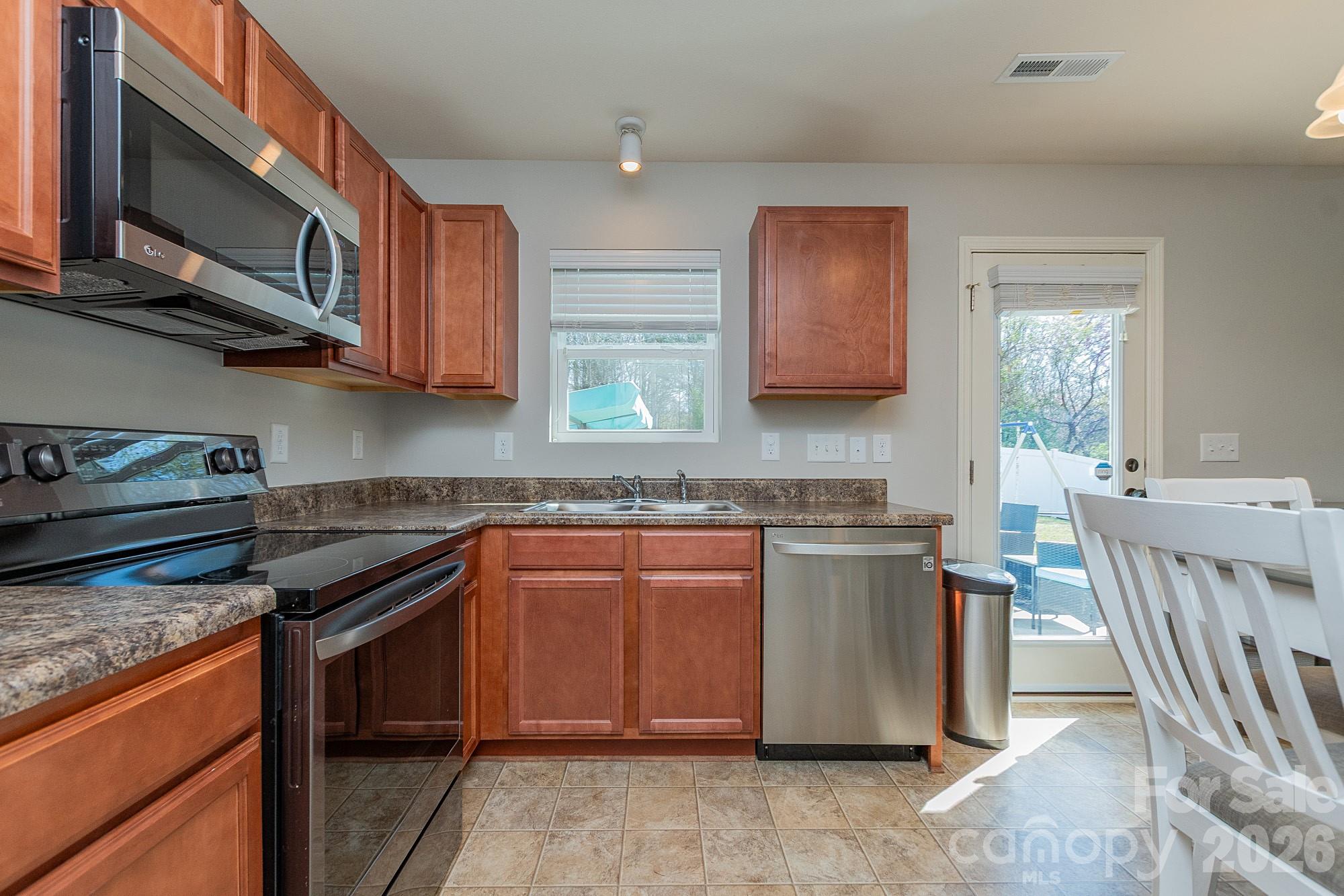 501 Caden Village Circle — Lexington