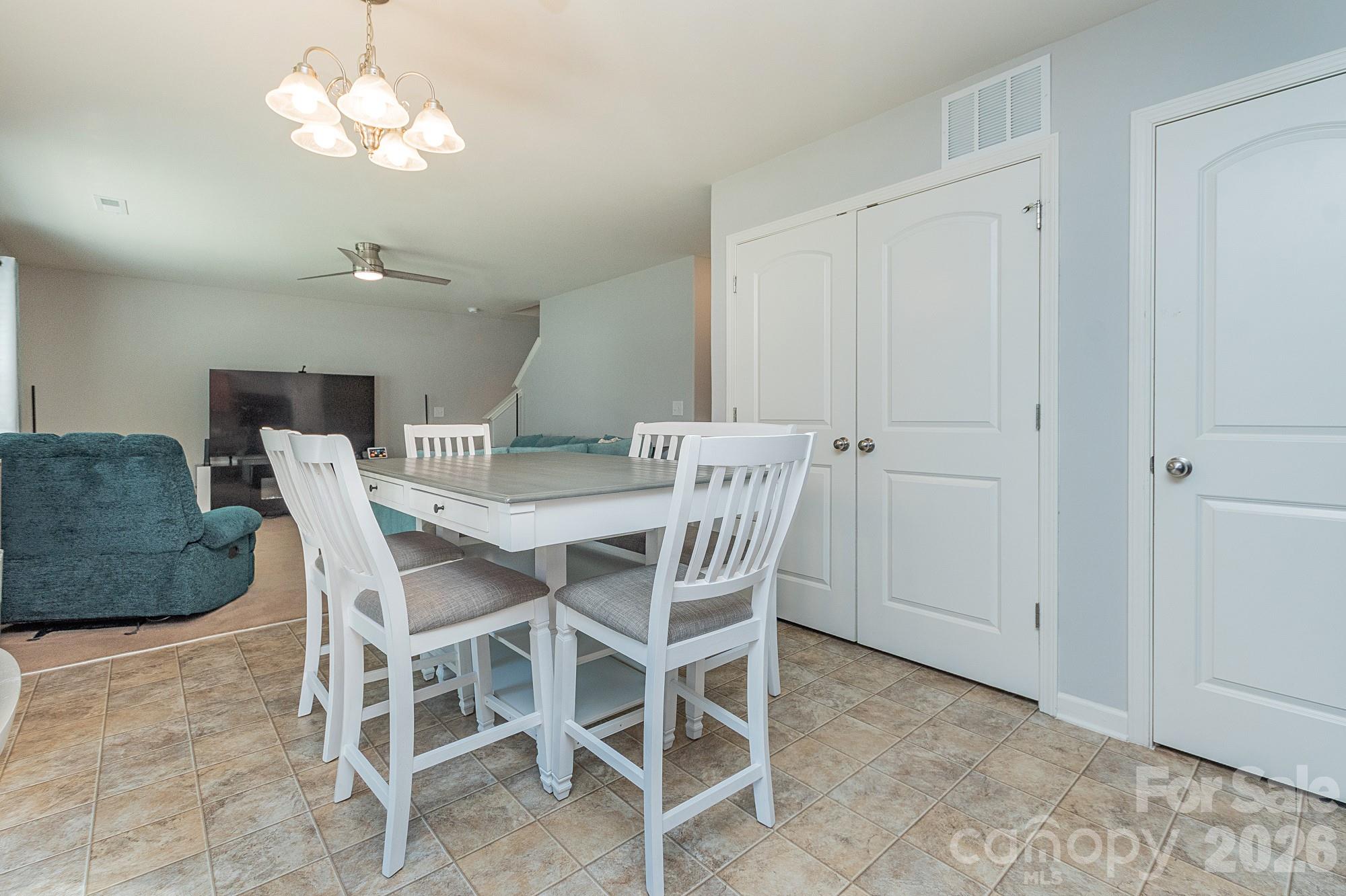 501 Caden Village Circle — Lexington