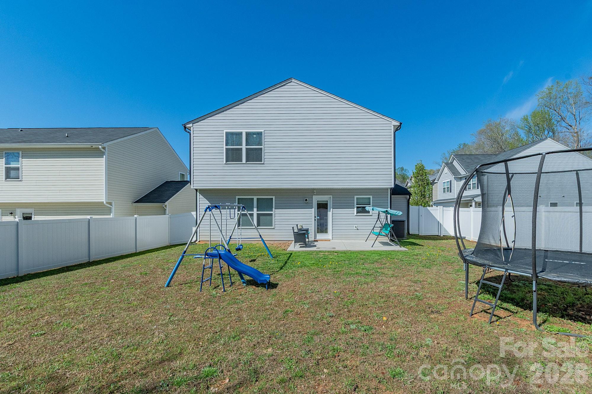 501 Caden Village Circle — Lexington