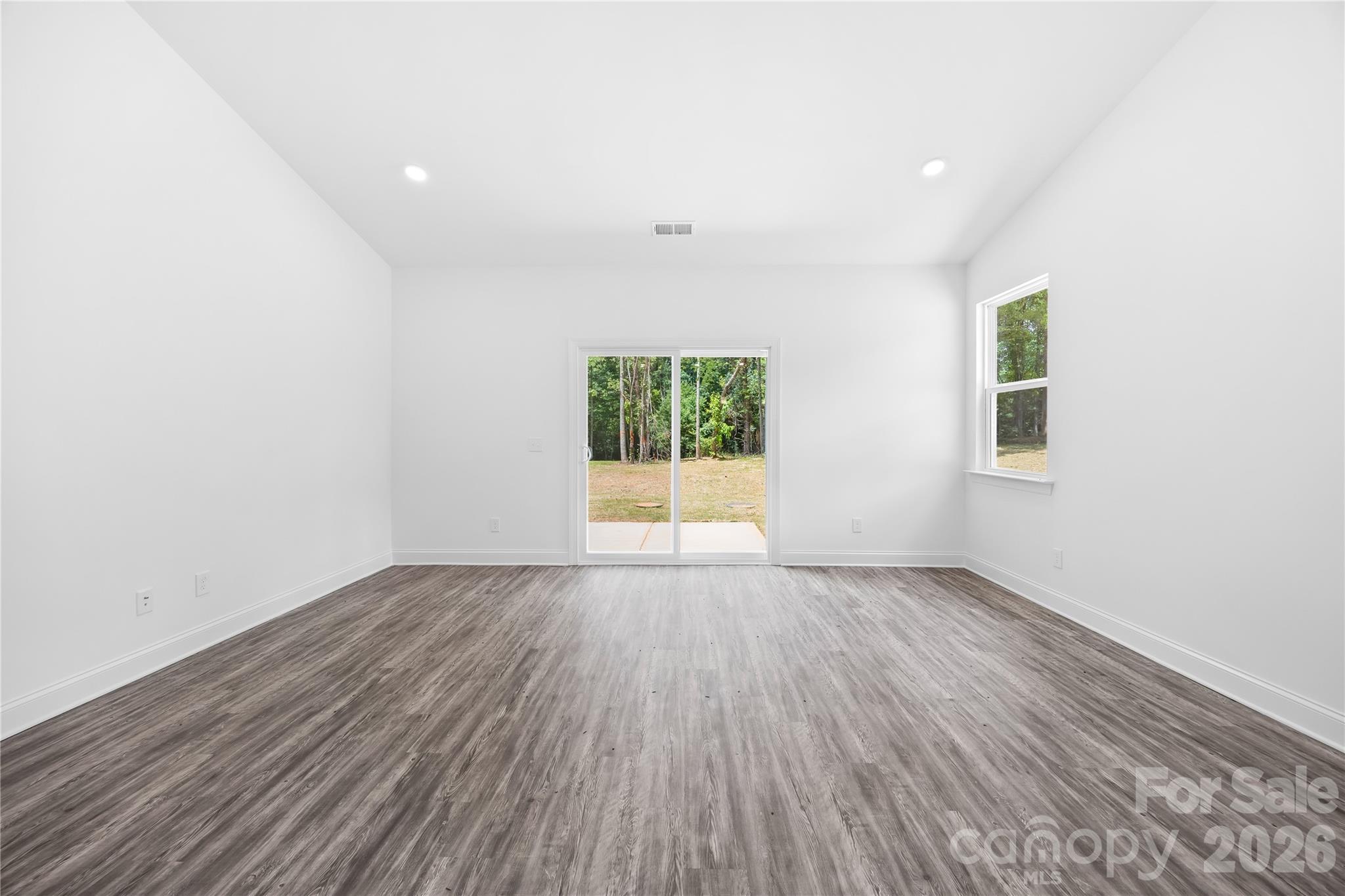 136 Coolbrook Road — Statesville