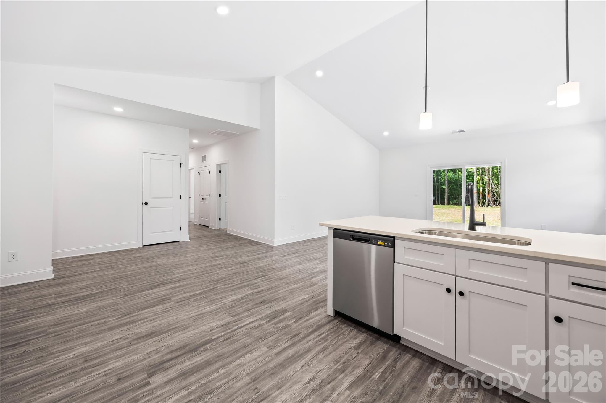 136 Coolbrook Road — Statesville