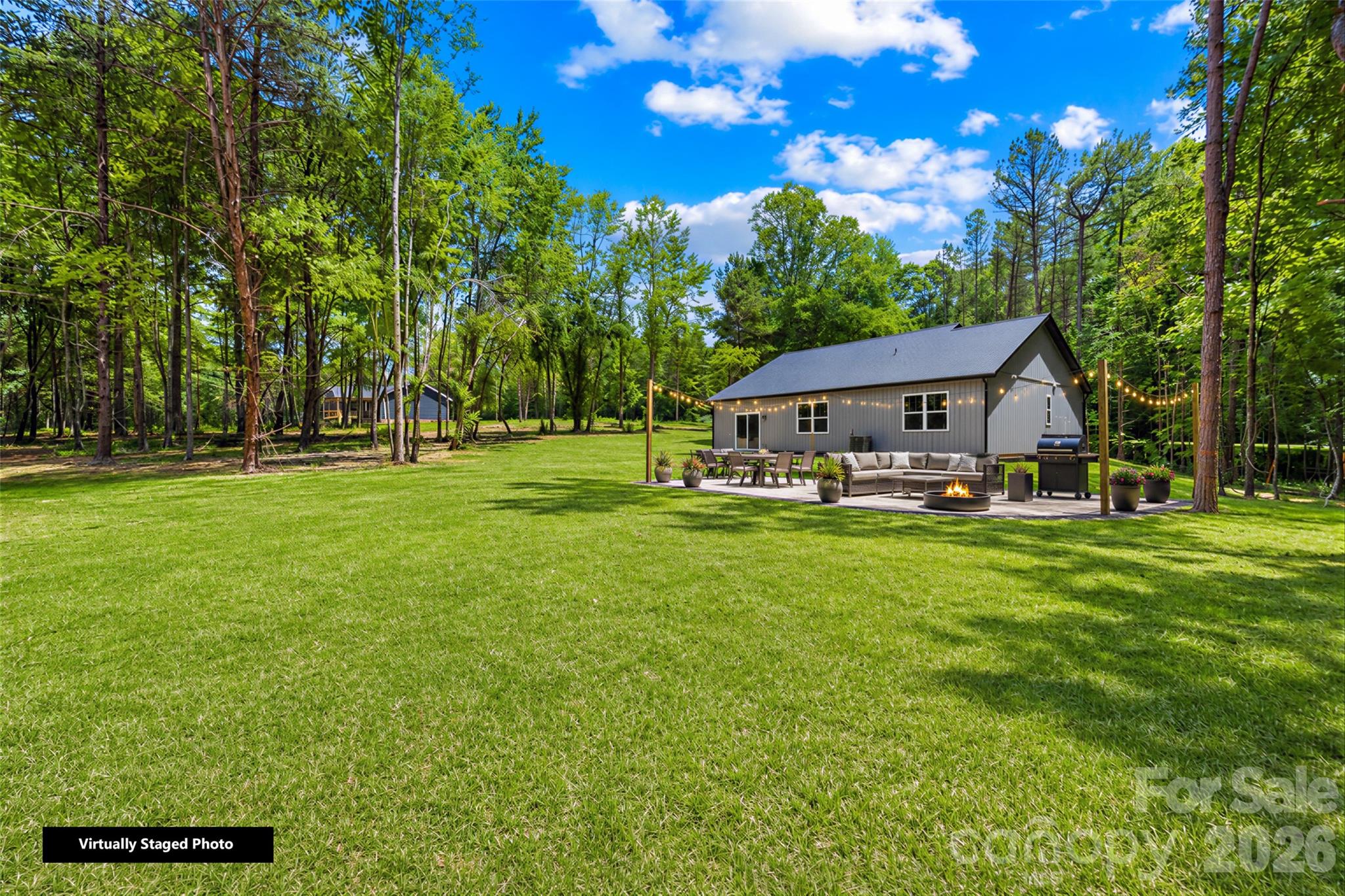 136 Coolbrook Road — Statesville