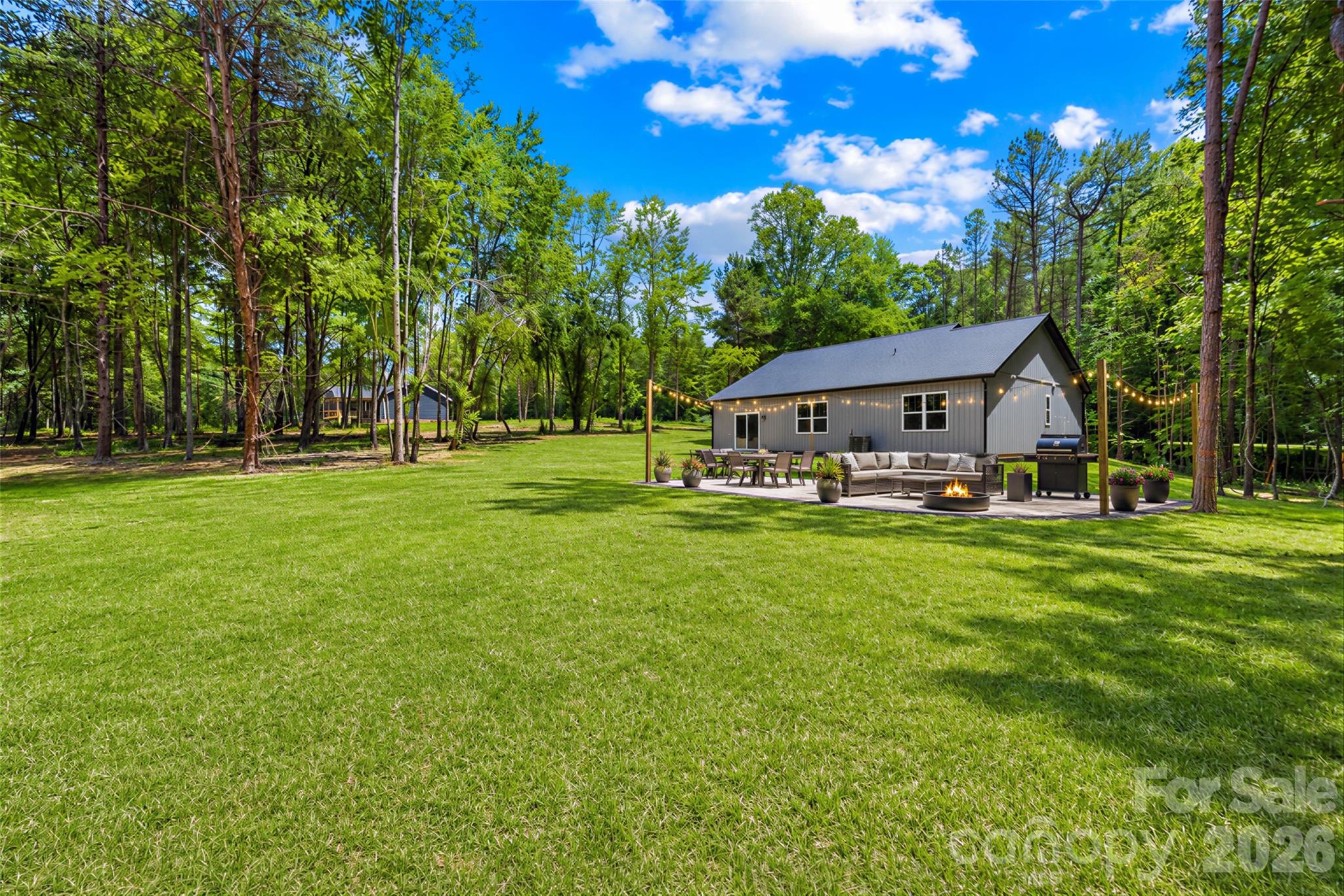 136 Coolbrook Road — Statesville