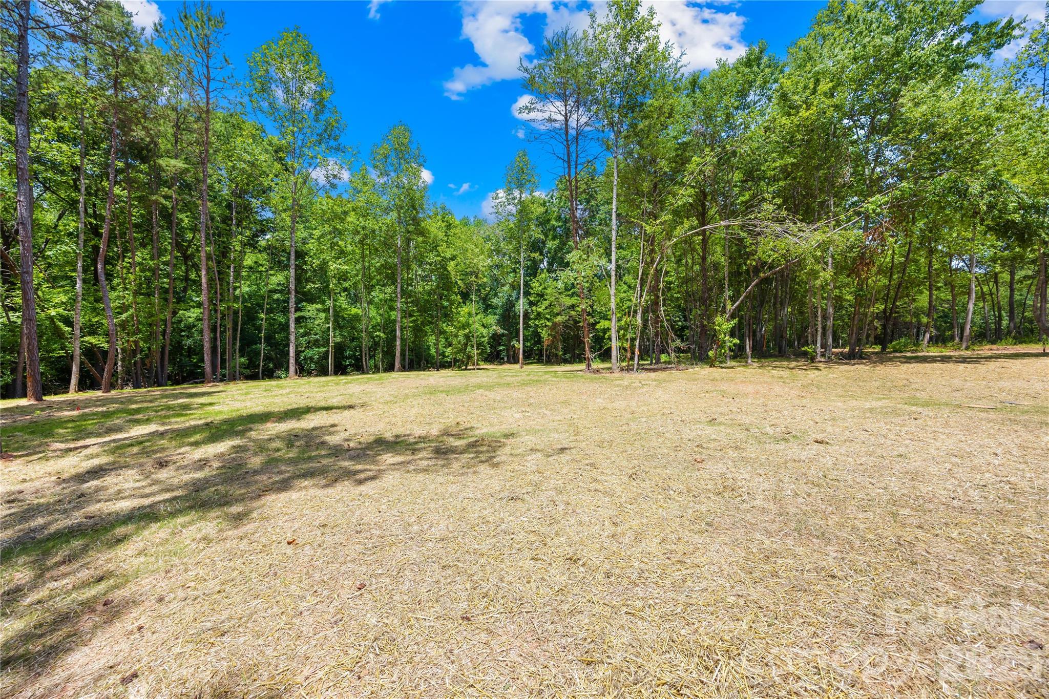 136 Coolbrook Road — Statesville