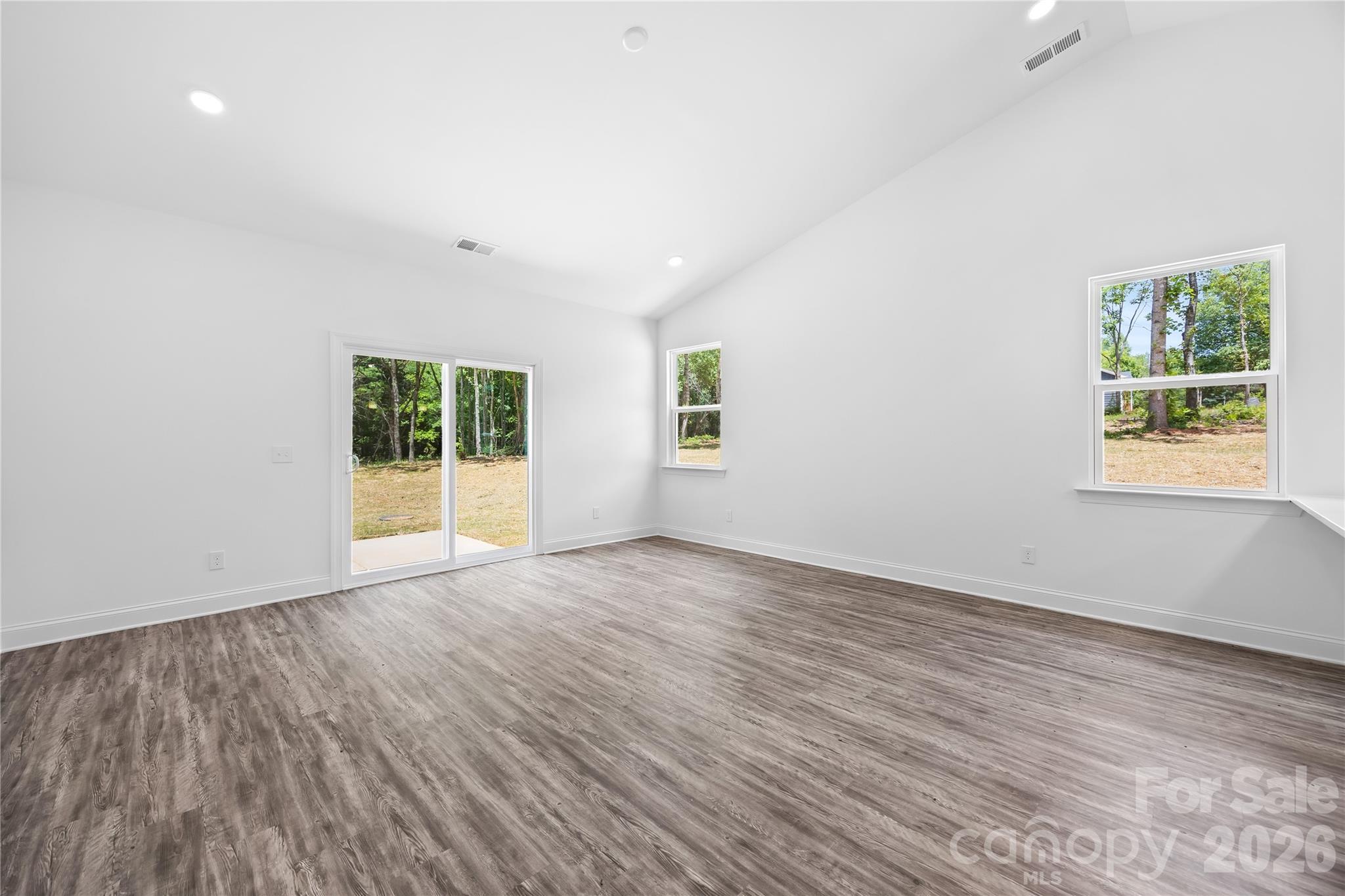 136 Coolbrook Road — Statesville