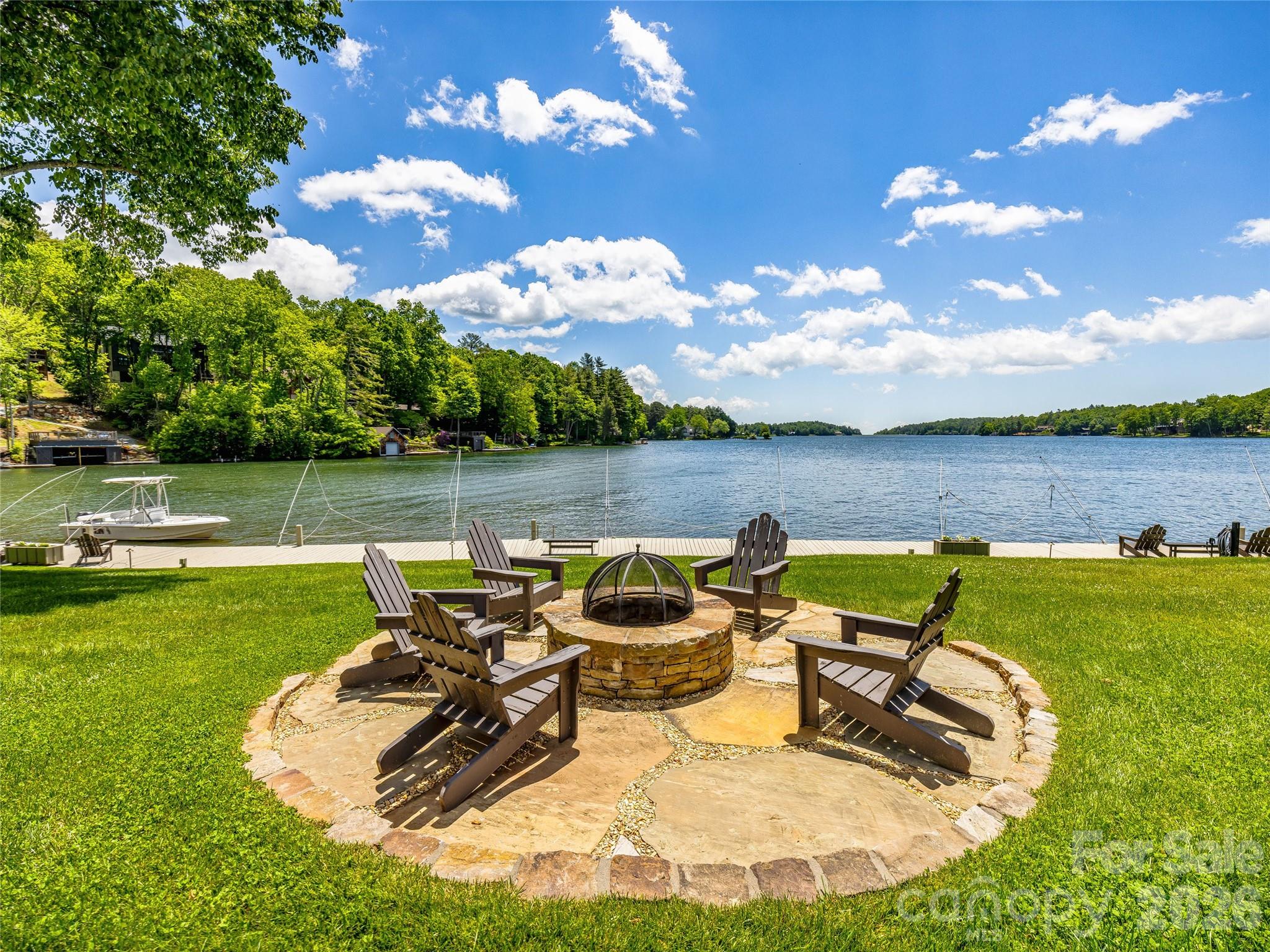 24 E Toxaway Shores Road #20 — Lake Toxaway