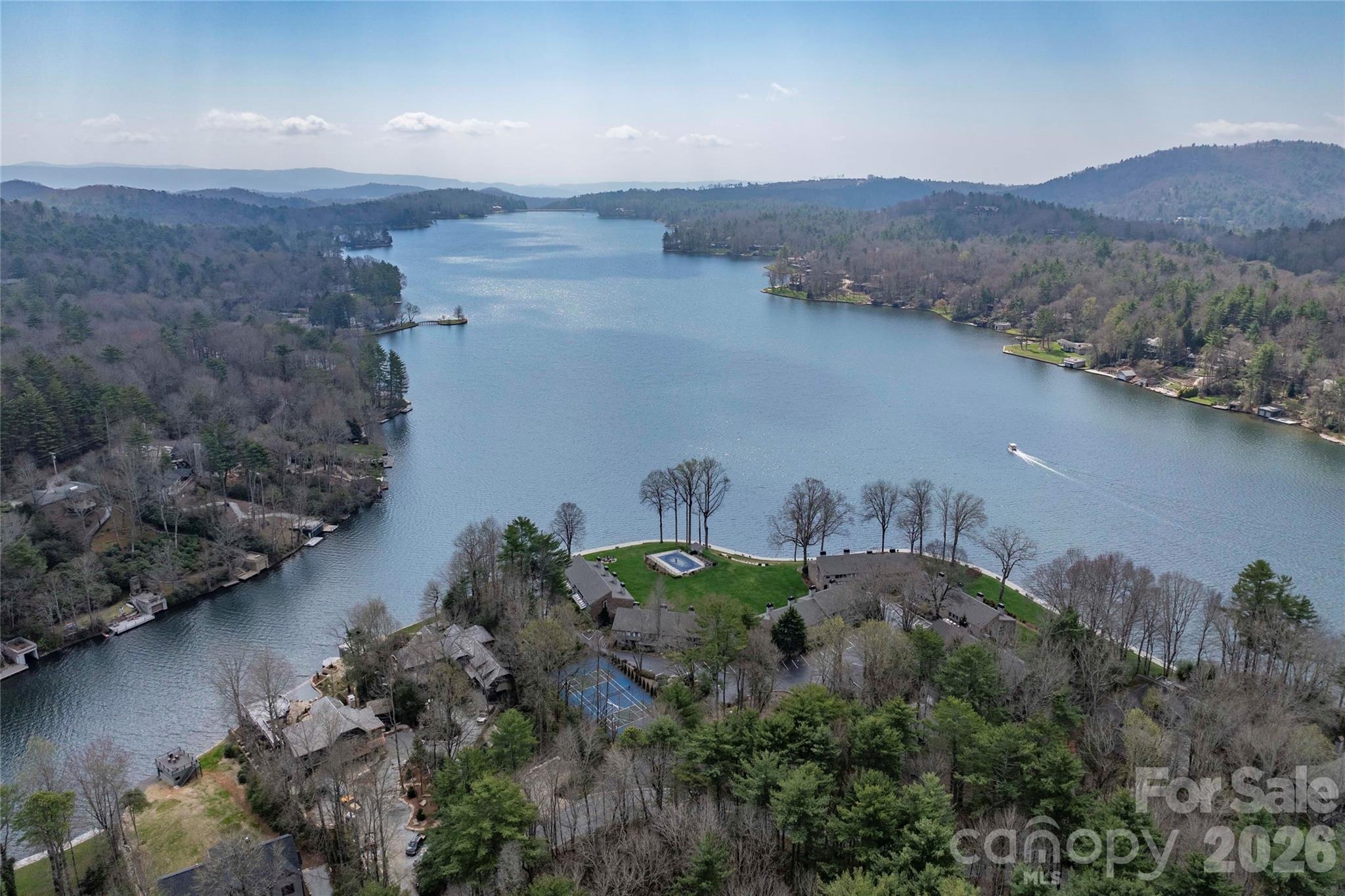24 E Toxaway Shores Road #20 — Lake Toxaway