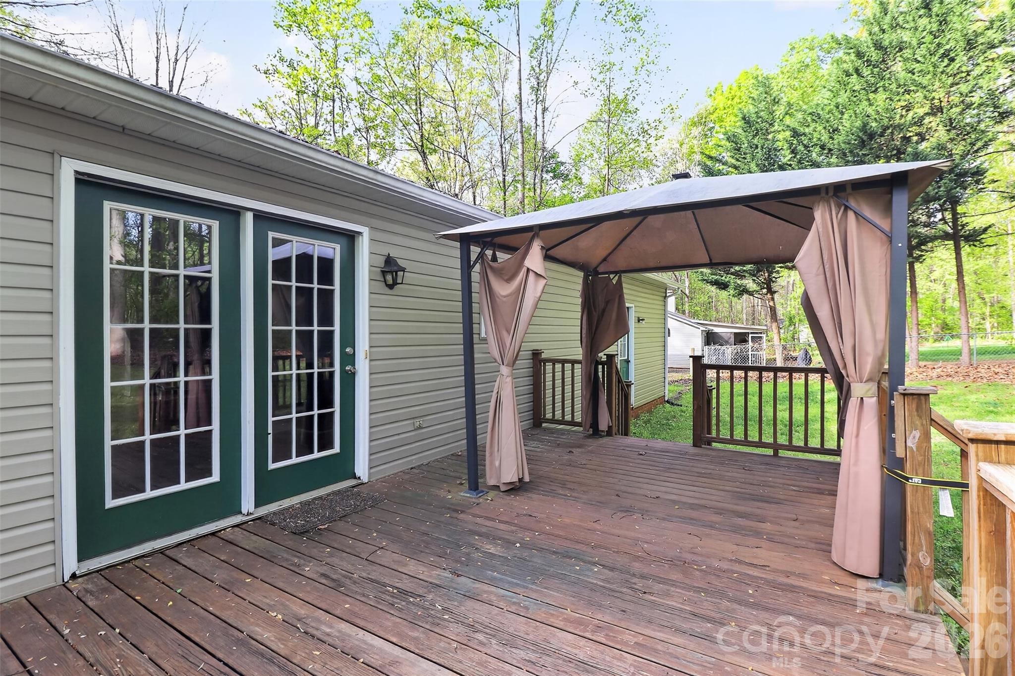 174 Overcreek Road — Mooresville