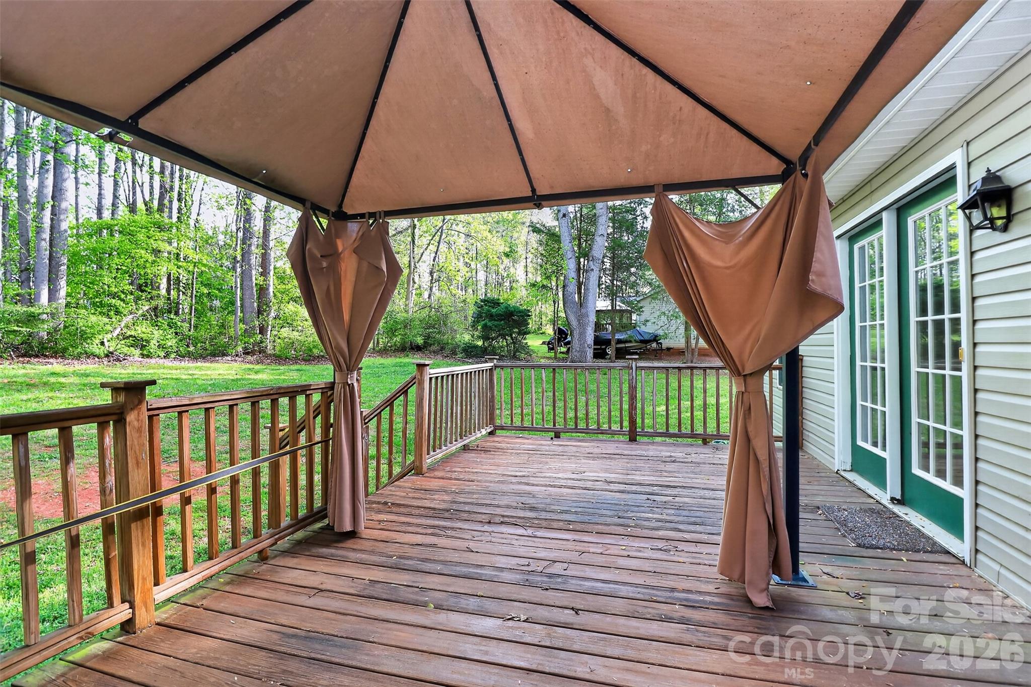 174 Overcreek Road — Mooresville