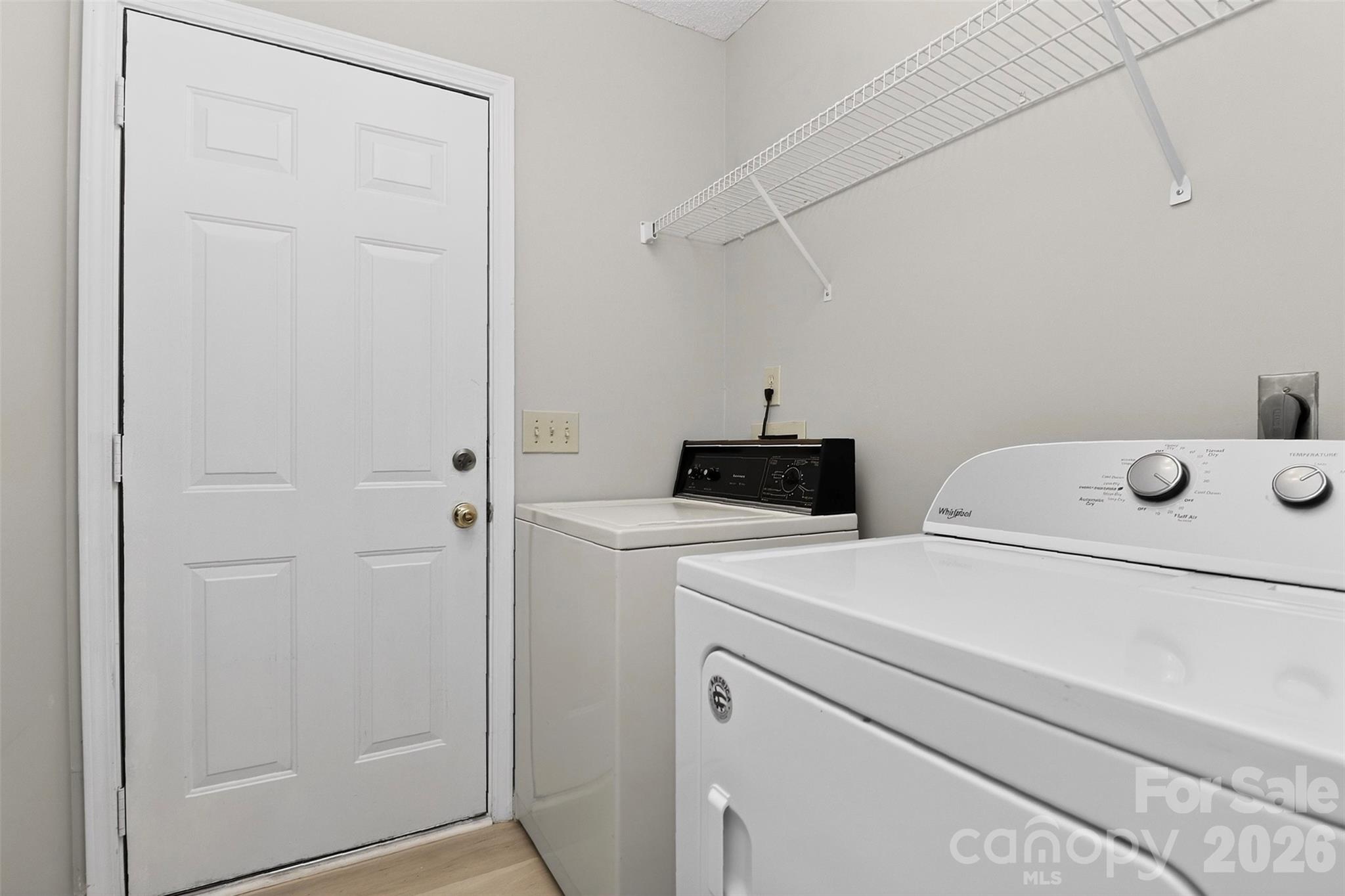 174 Overcreek Road — Mooresville