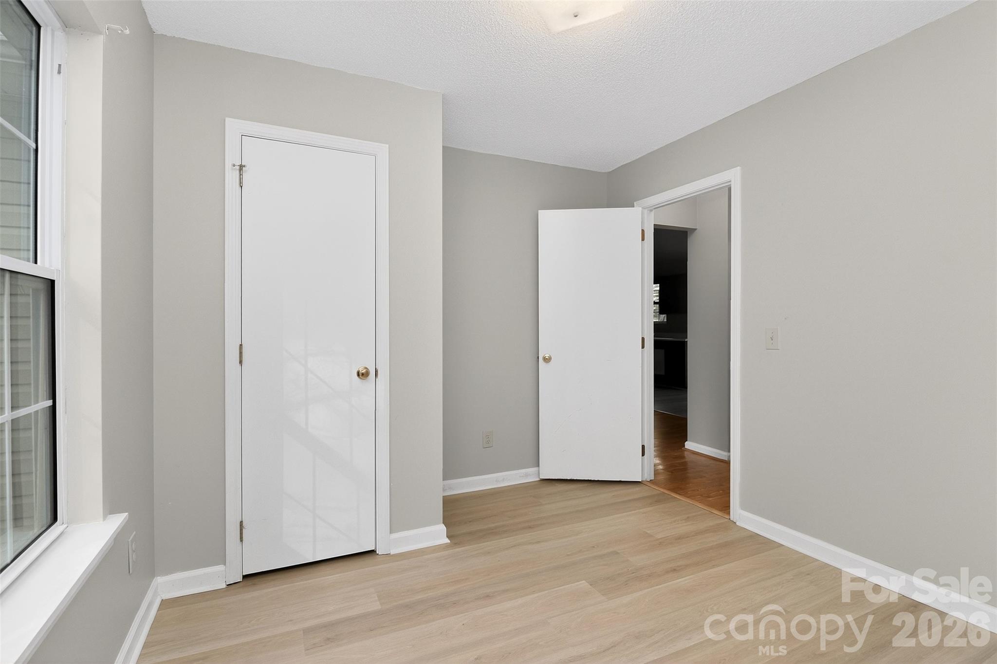 174 Overcreek Road — Mooresville