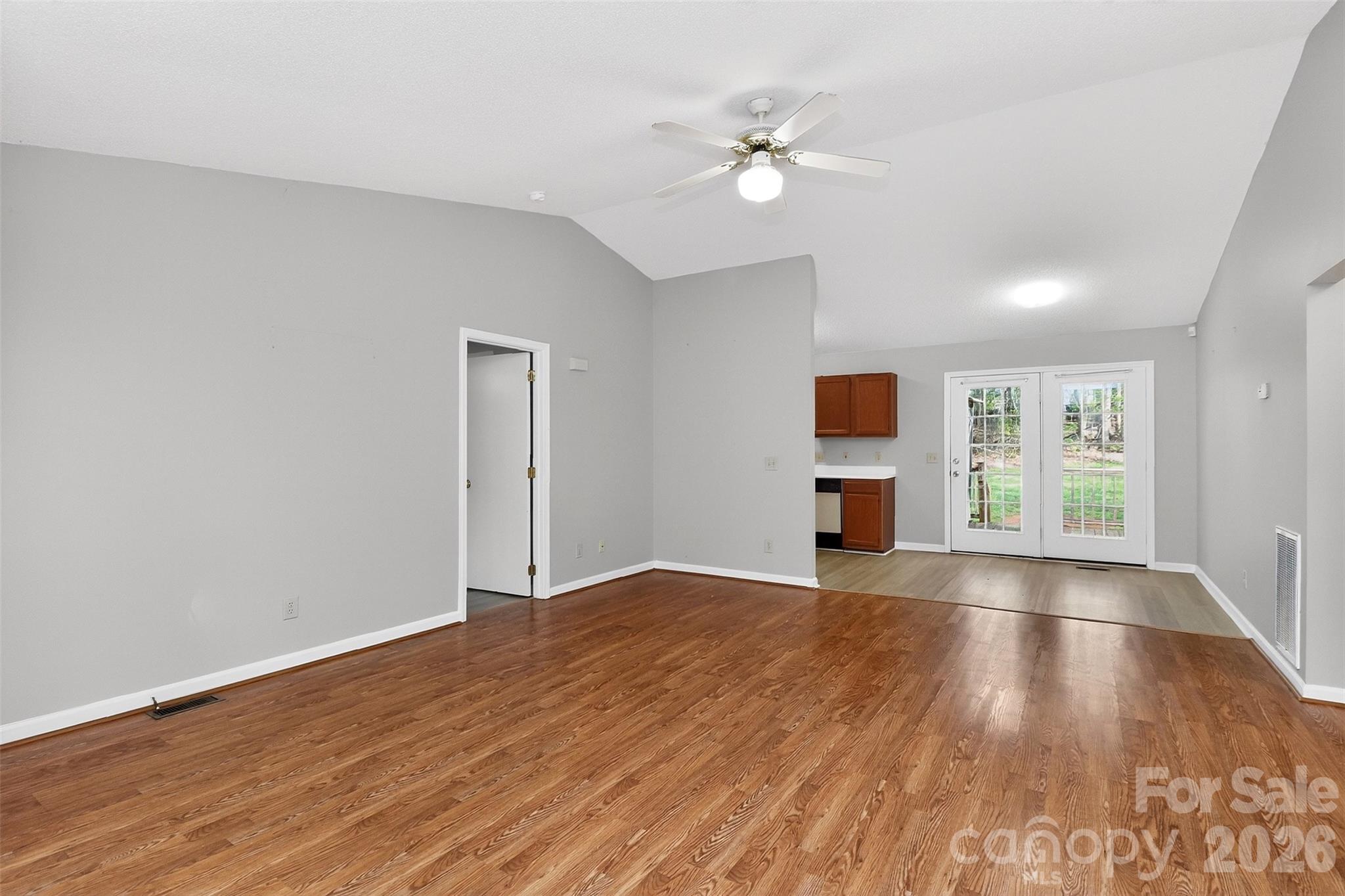 174 Overcreek Road — Mooresville