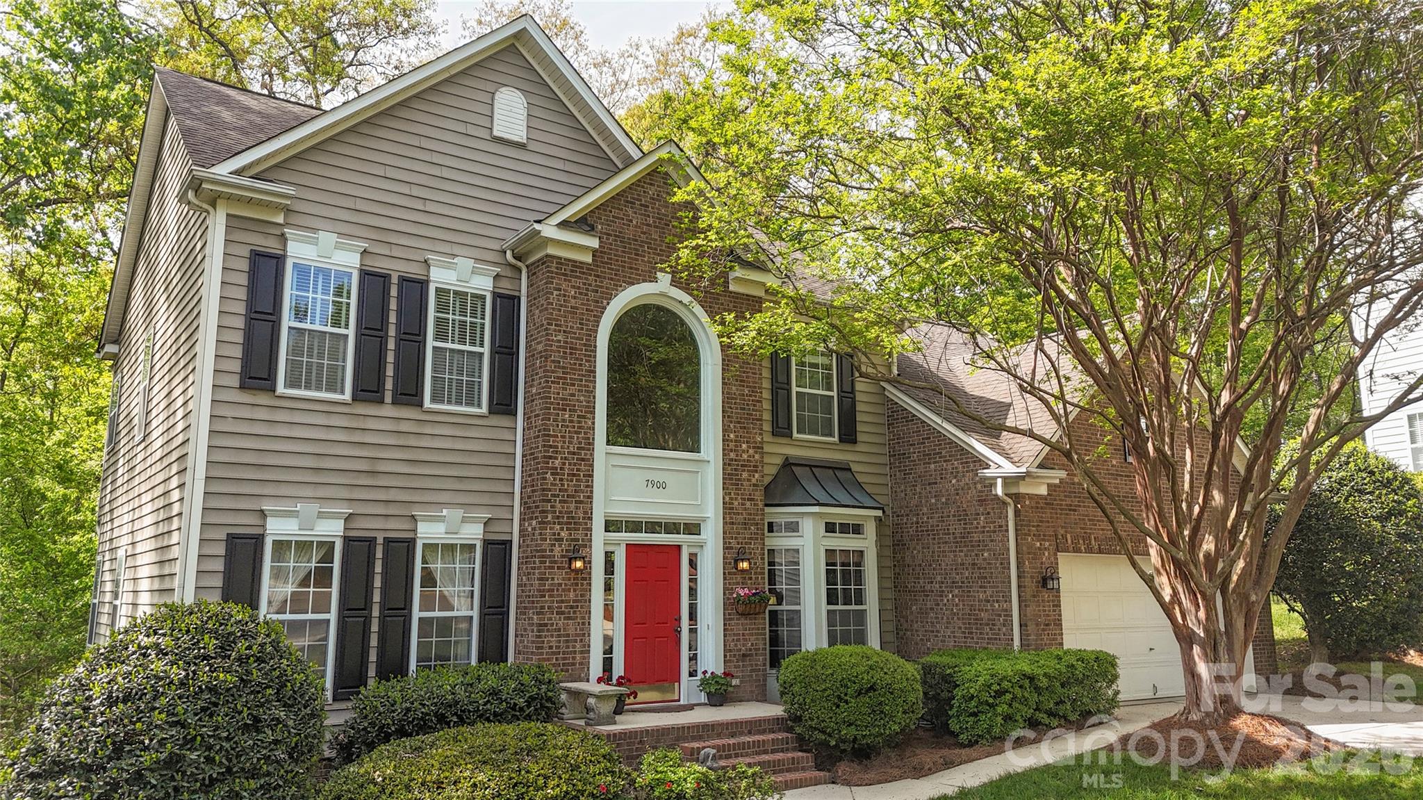 7900 Wilby Hollow Drive — Charlotte