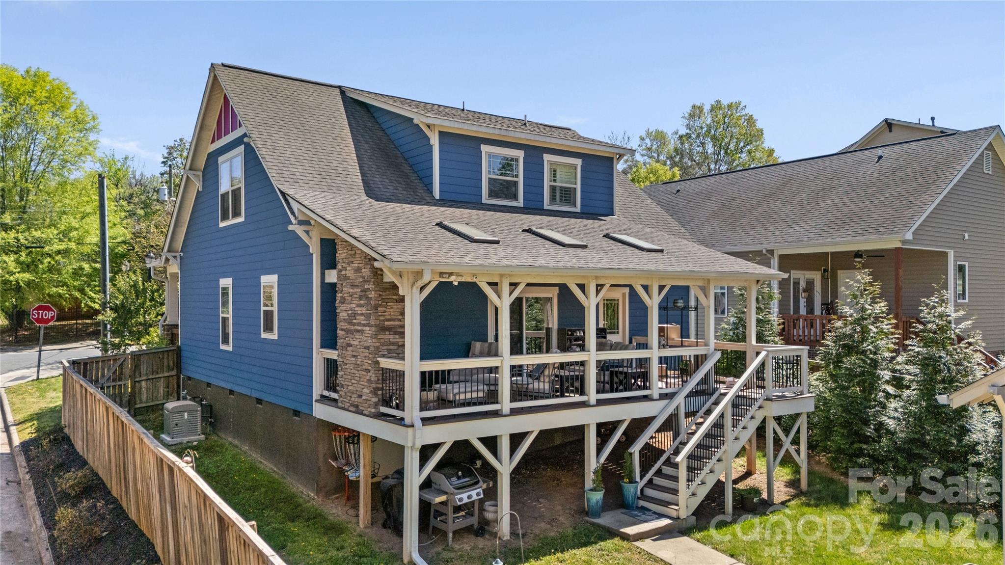 1521 Seigle Avenue — Charlotte