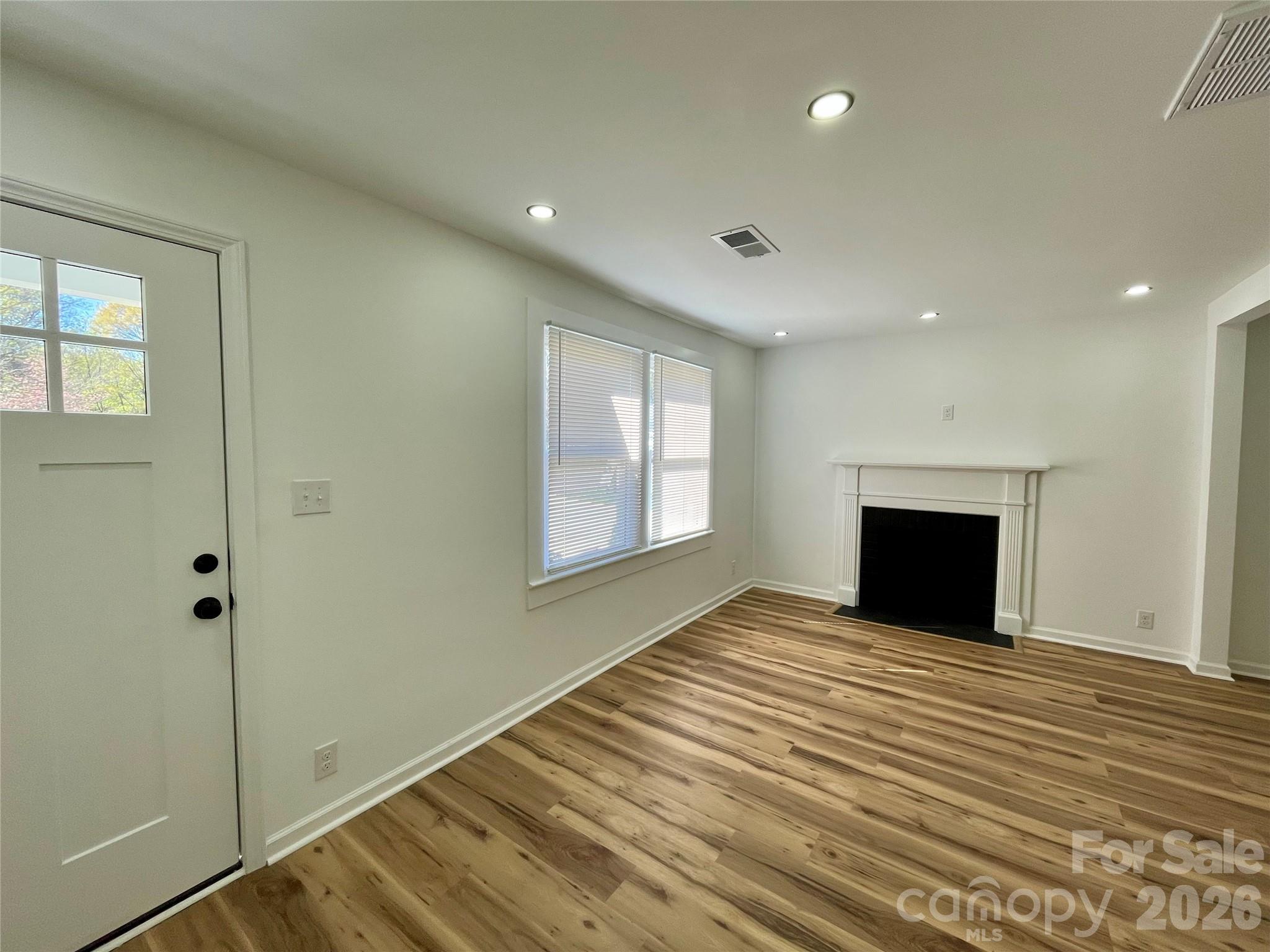 309 River Street — High Shoals