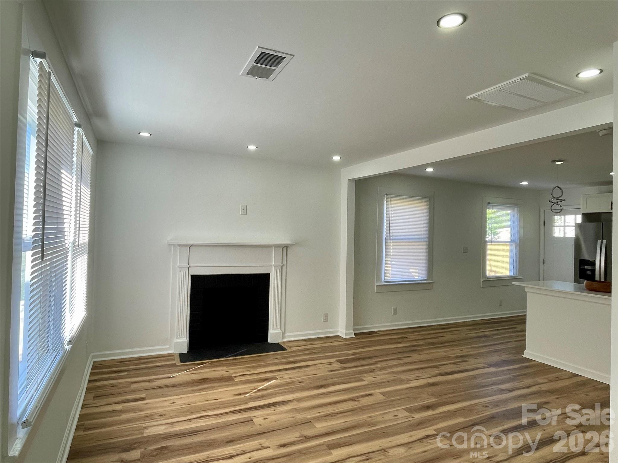 309 River Street — High Shoals