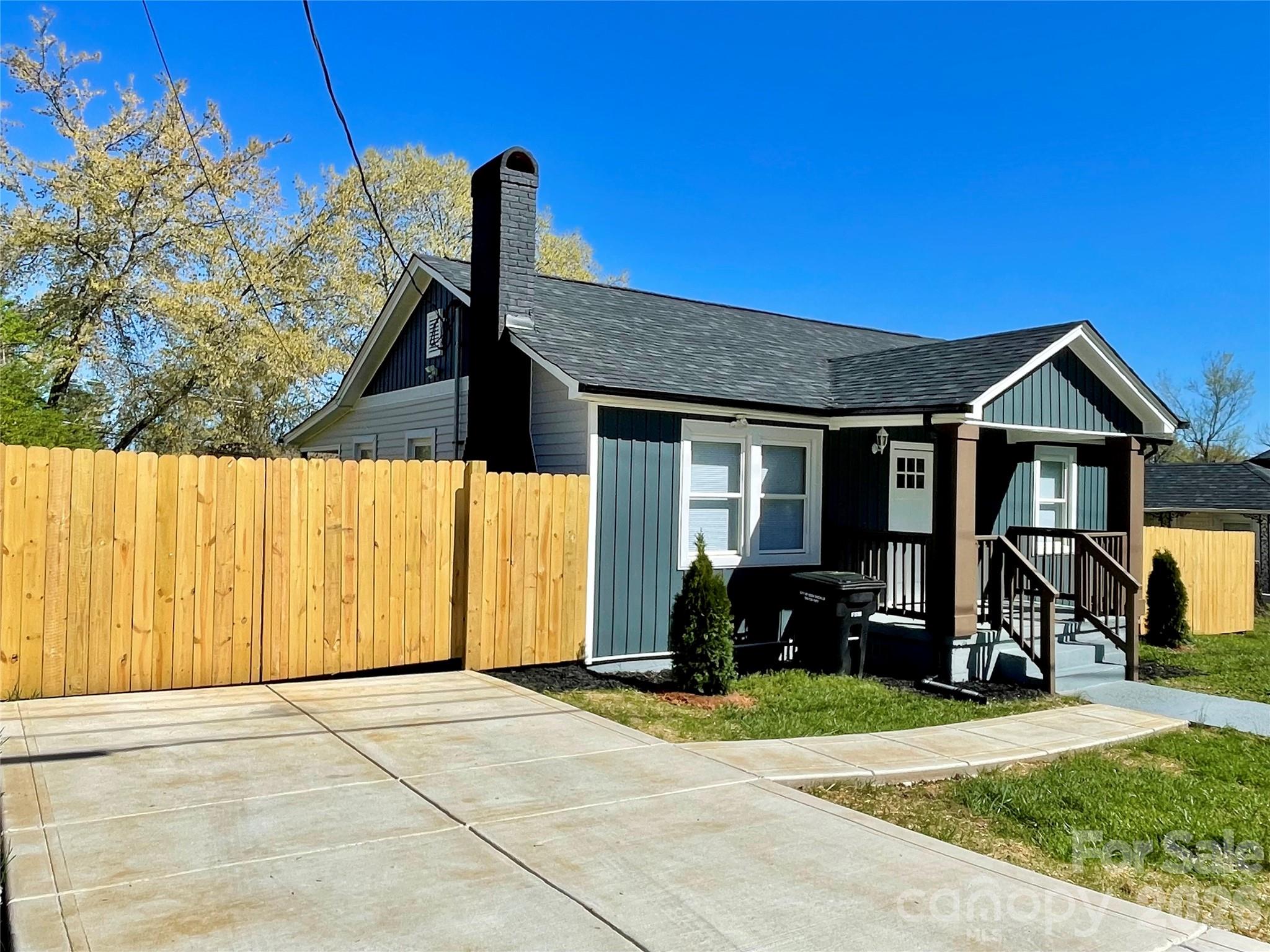 309 River Street — High Shoals