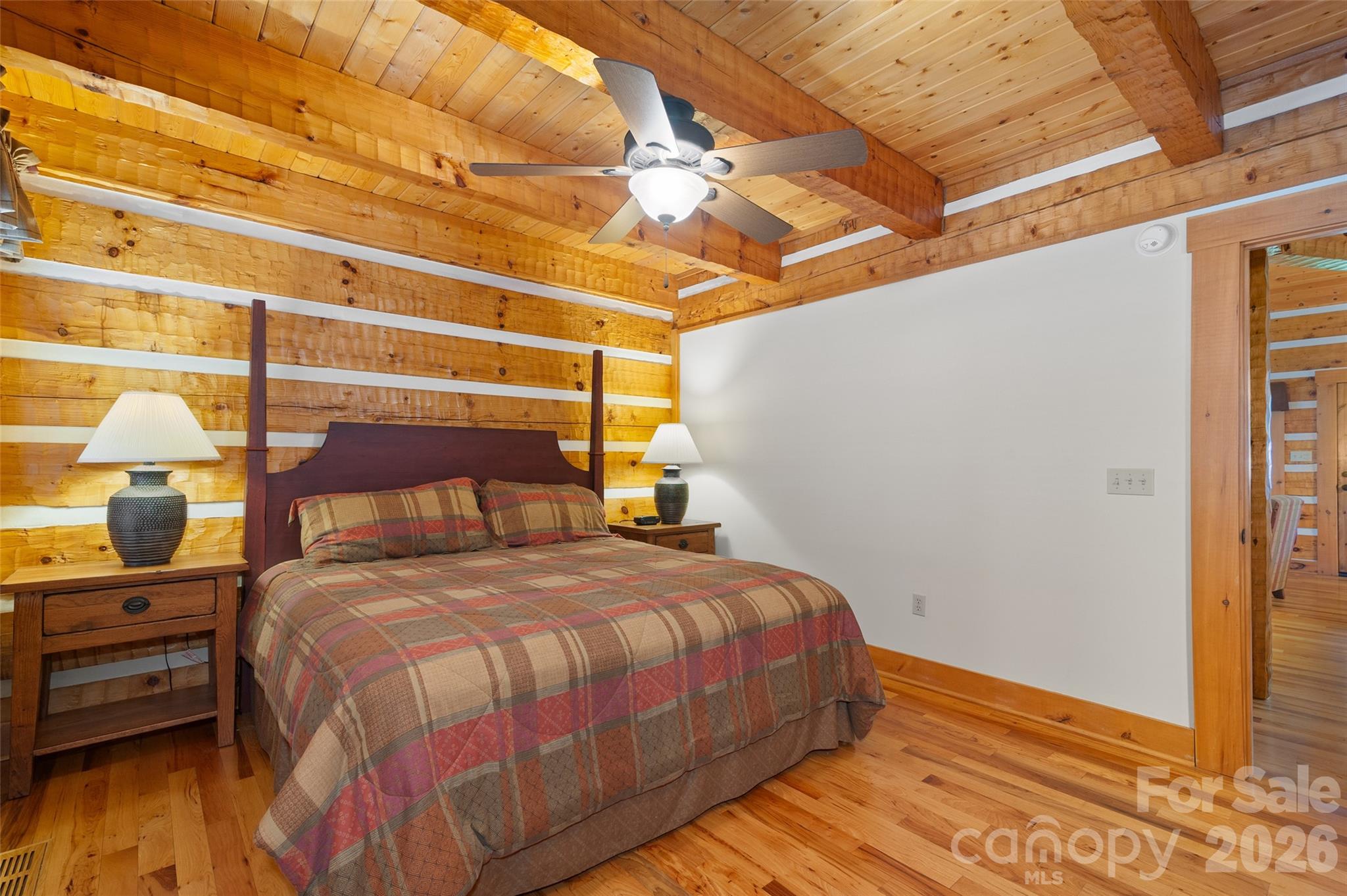 18 Rachels Circle — Maggie Valley