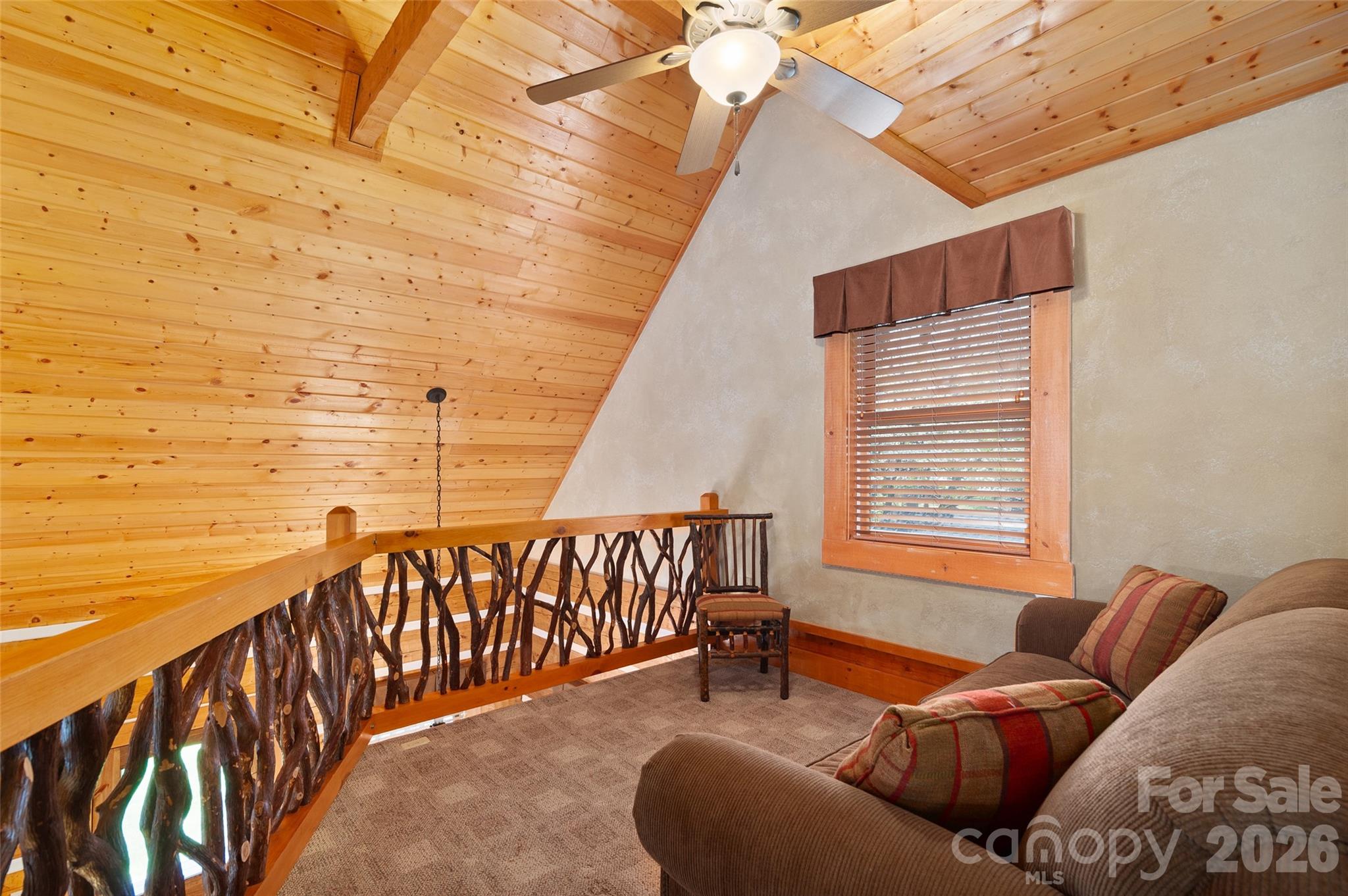 18 Rachels Circle — Maggie Valley