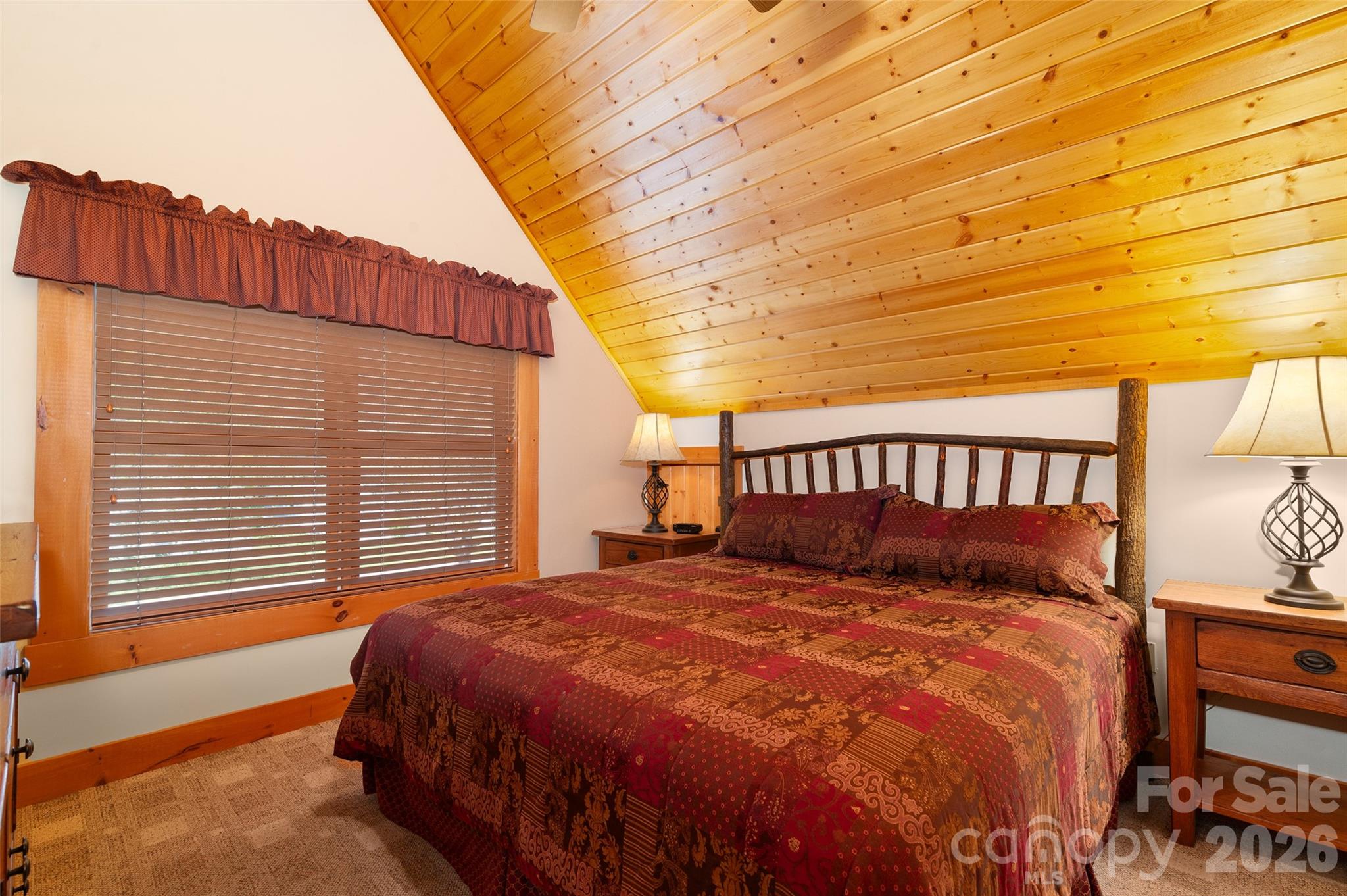18 Rachels Circle — Maggie Valley