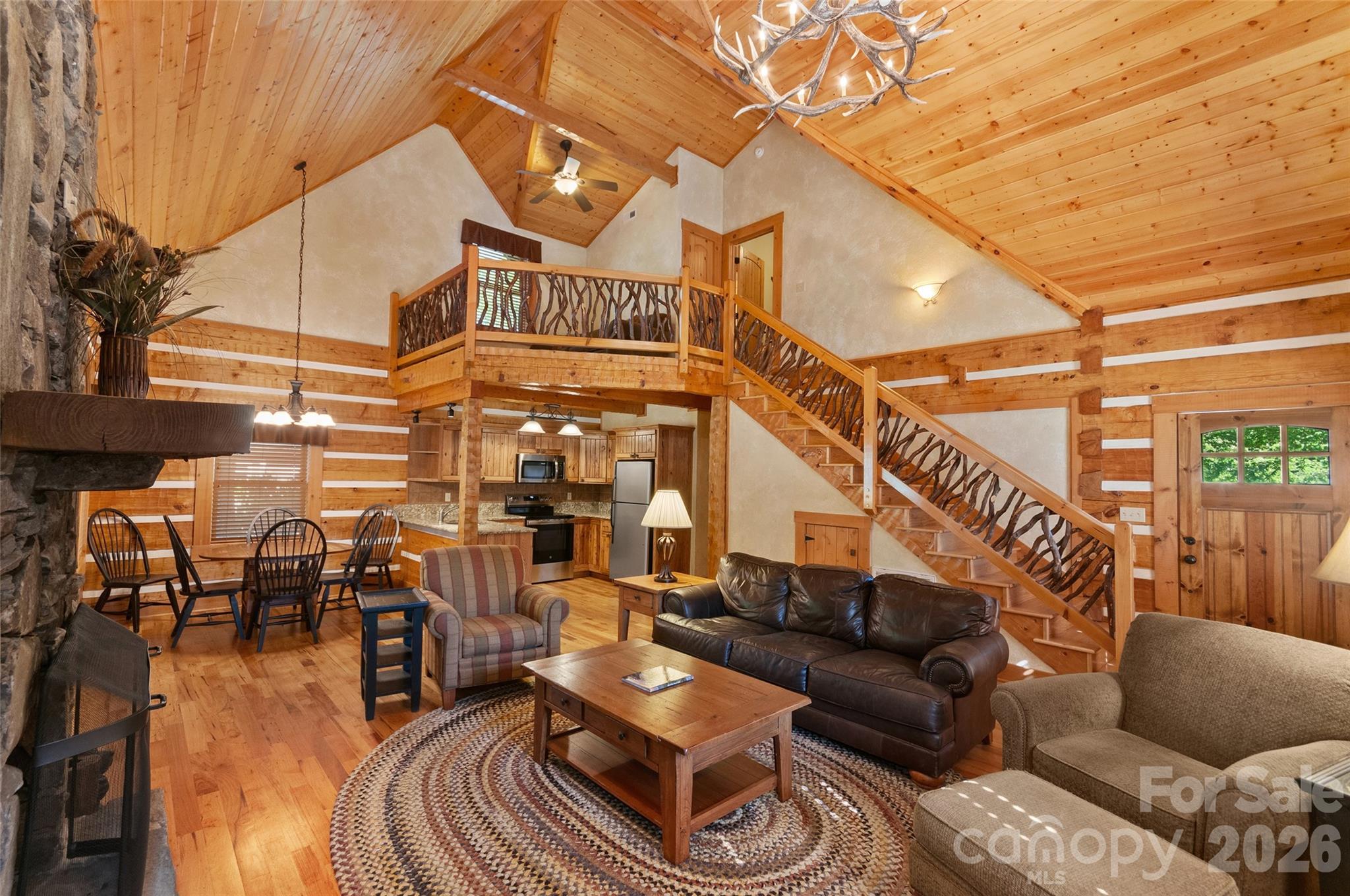 18 Rachels Circle — Maggie Valley