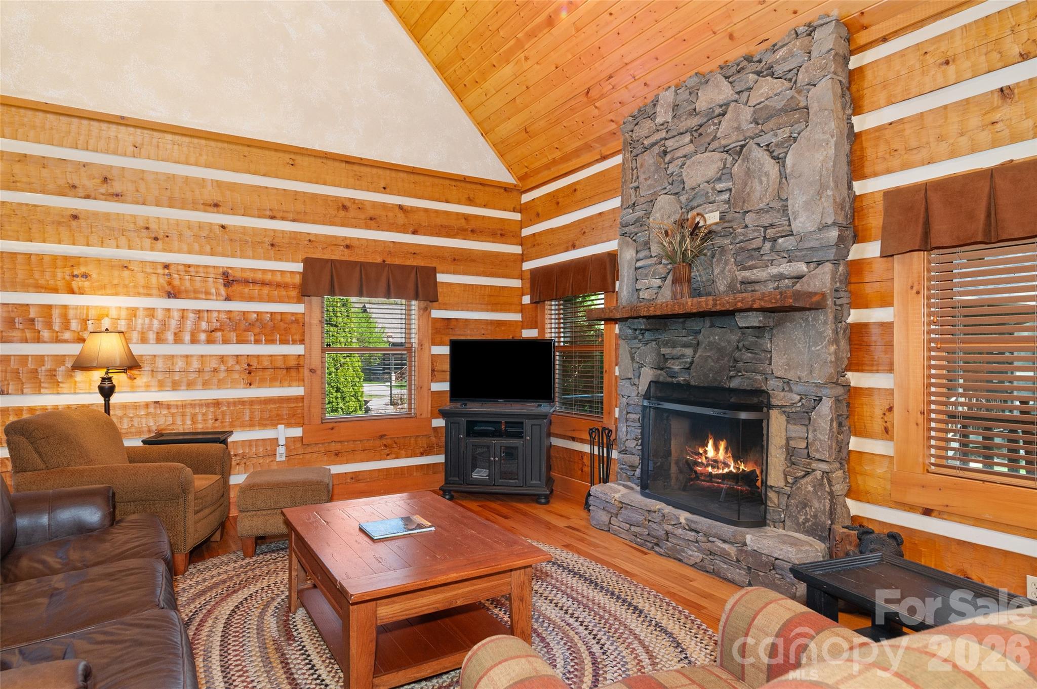 18 Rachels Circle — Maggie Valley