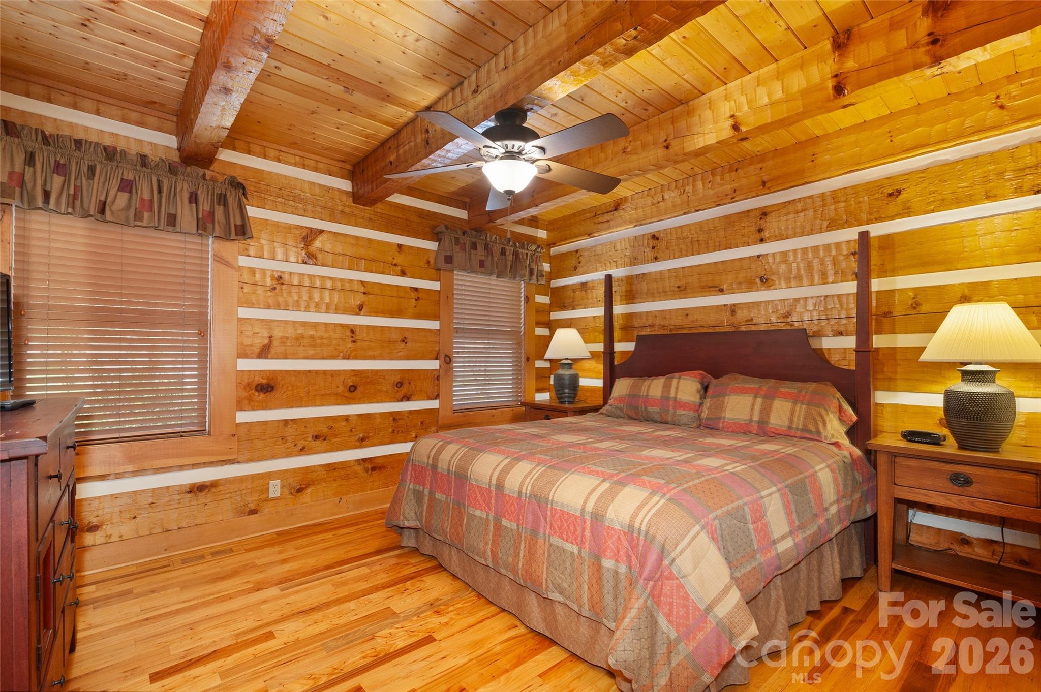 18 Rachels Circle — Maggie Valley