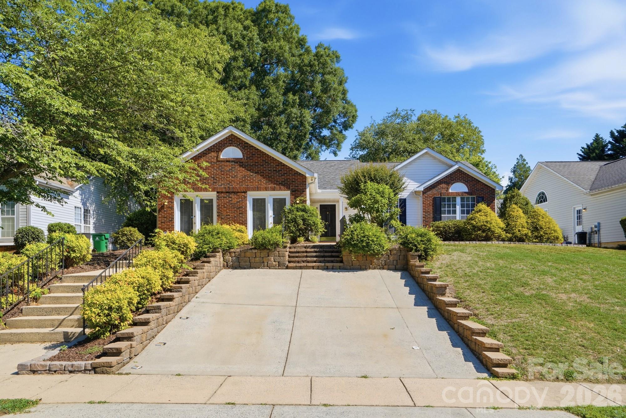 5519 Haybridge Road — Charlotte