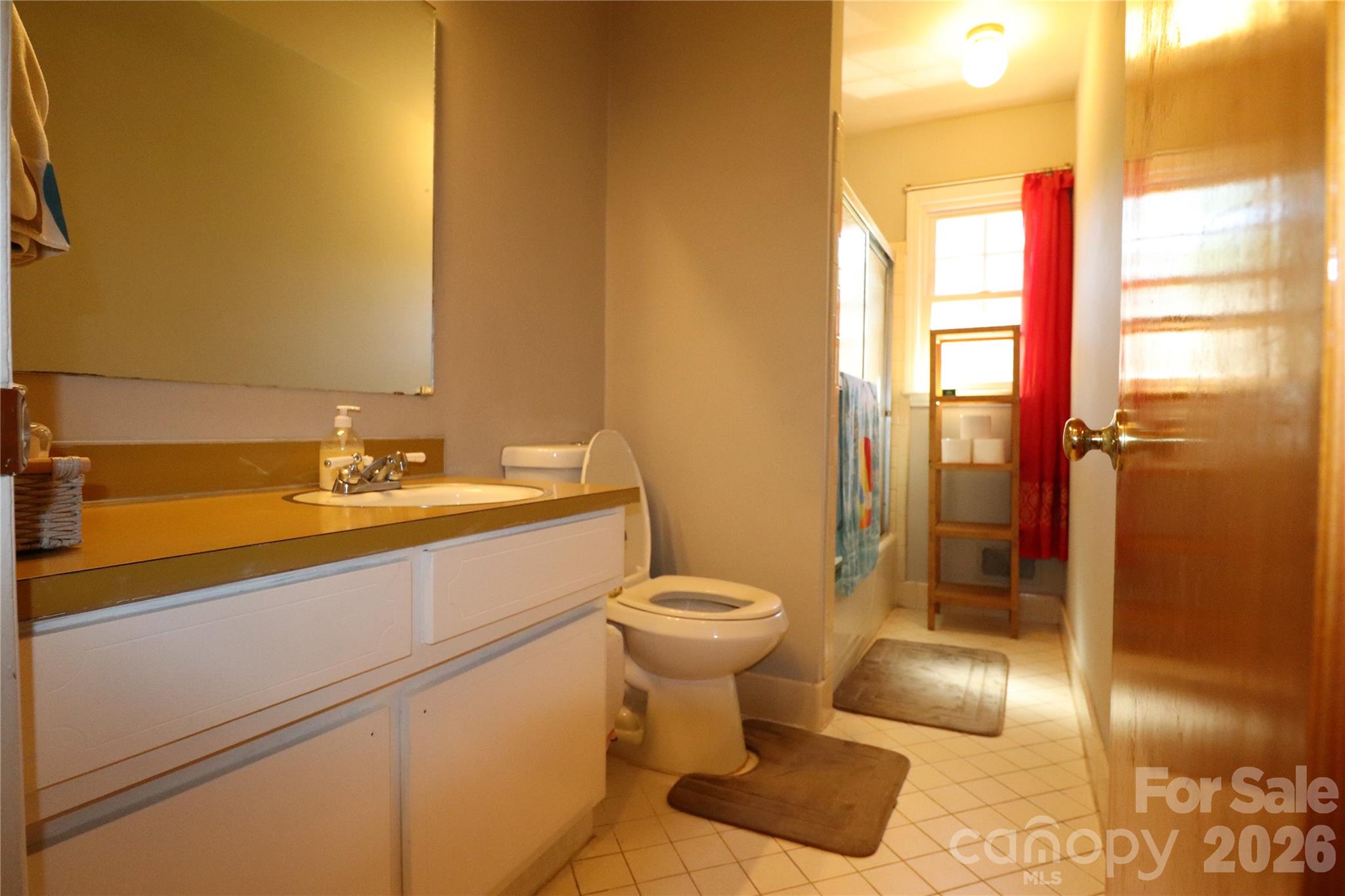 3931 Irvington Drive — Charlotte