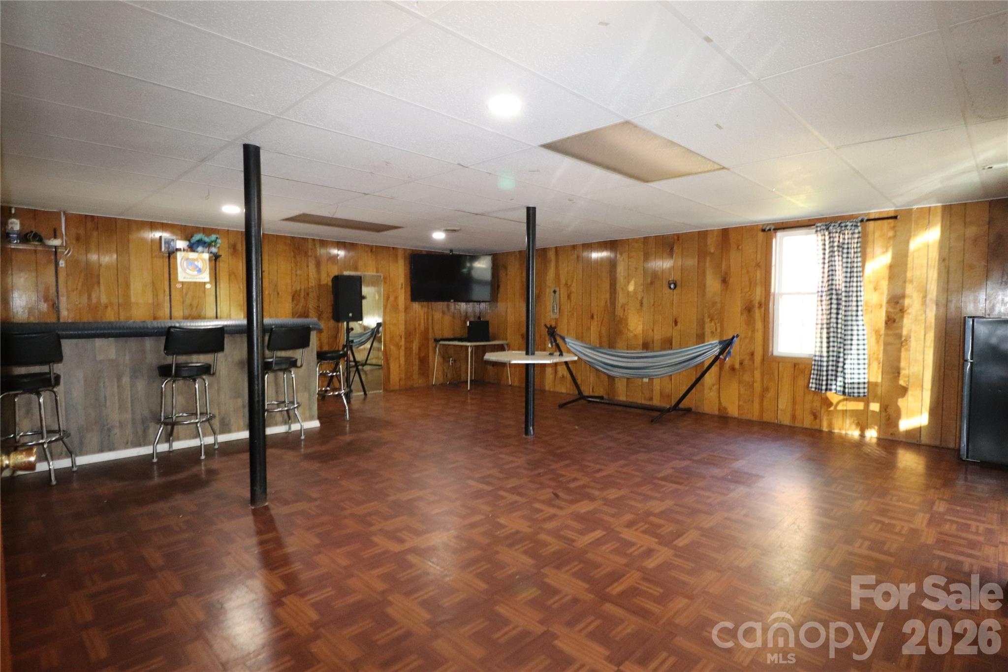 3931 Irvington Drive — Charlotte