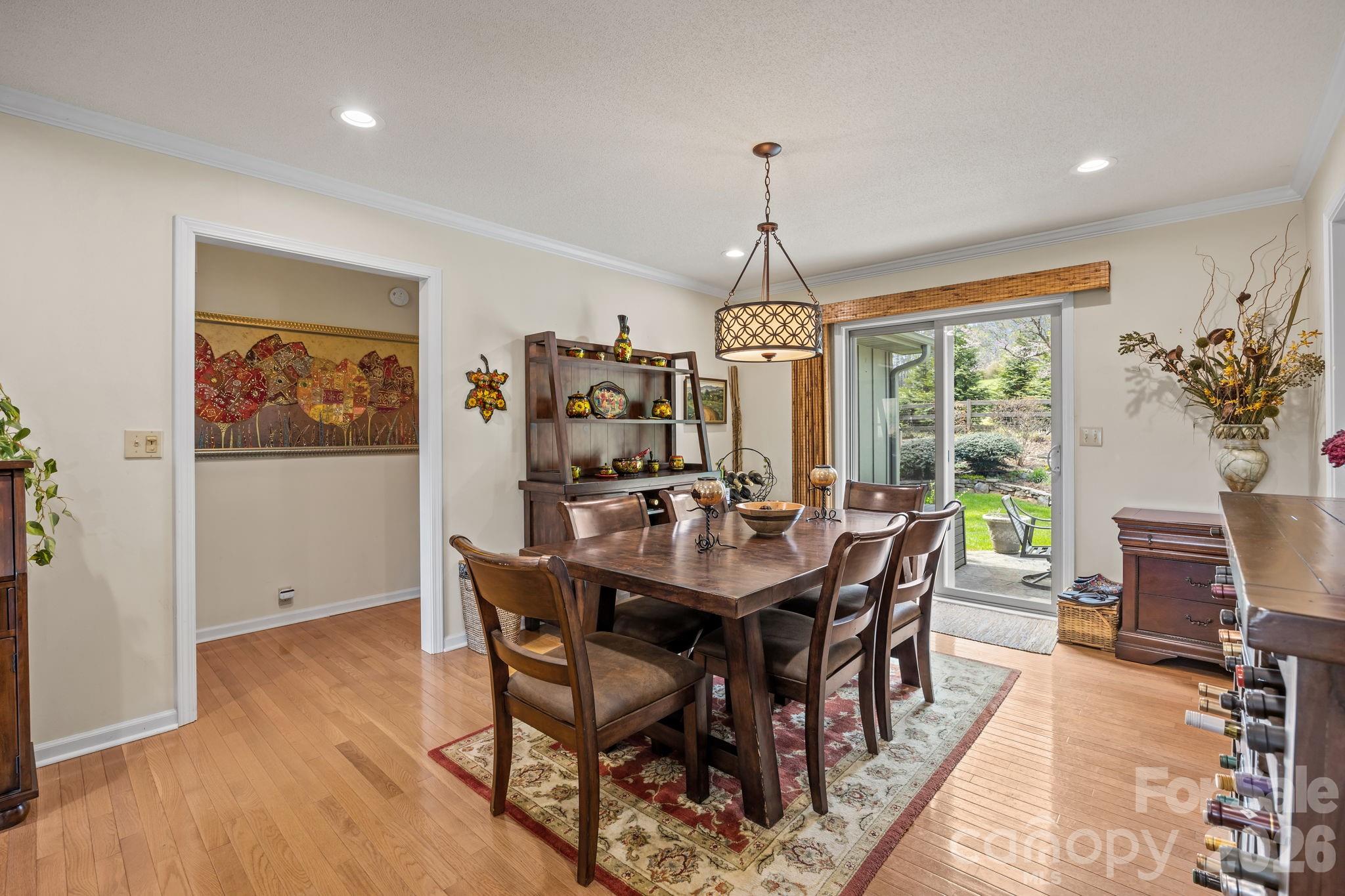 1531 Old Town Way — Hendersonville