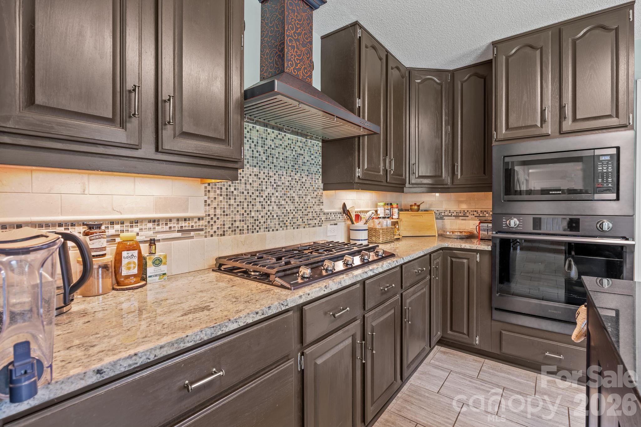 1531 Old Town Way — Hendersonville