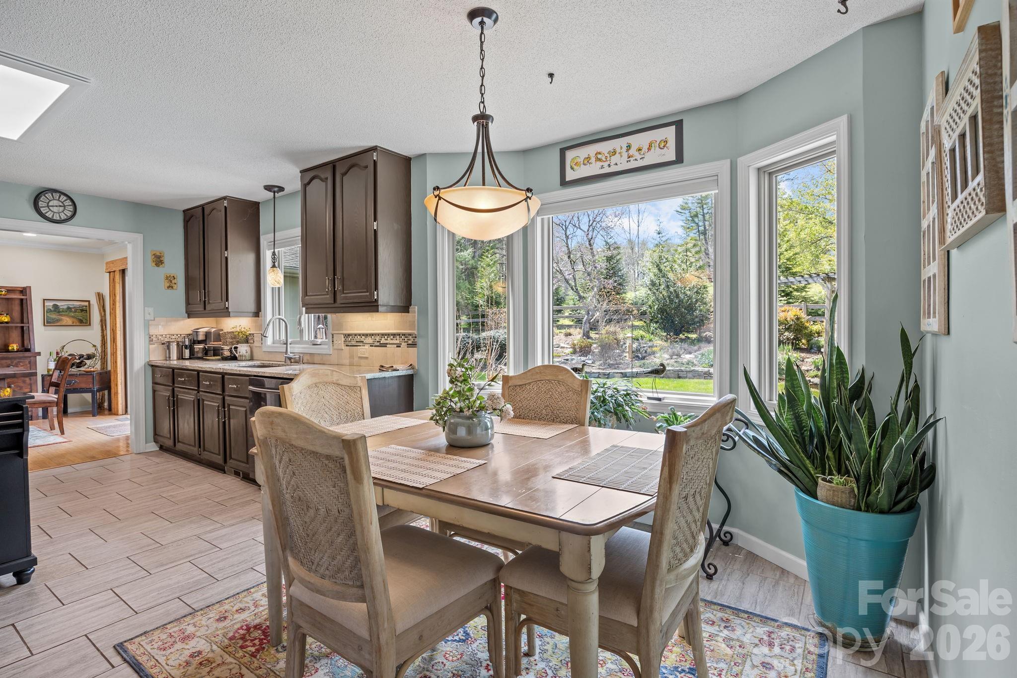 1531 Old Town Way — Hendersonville