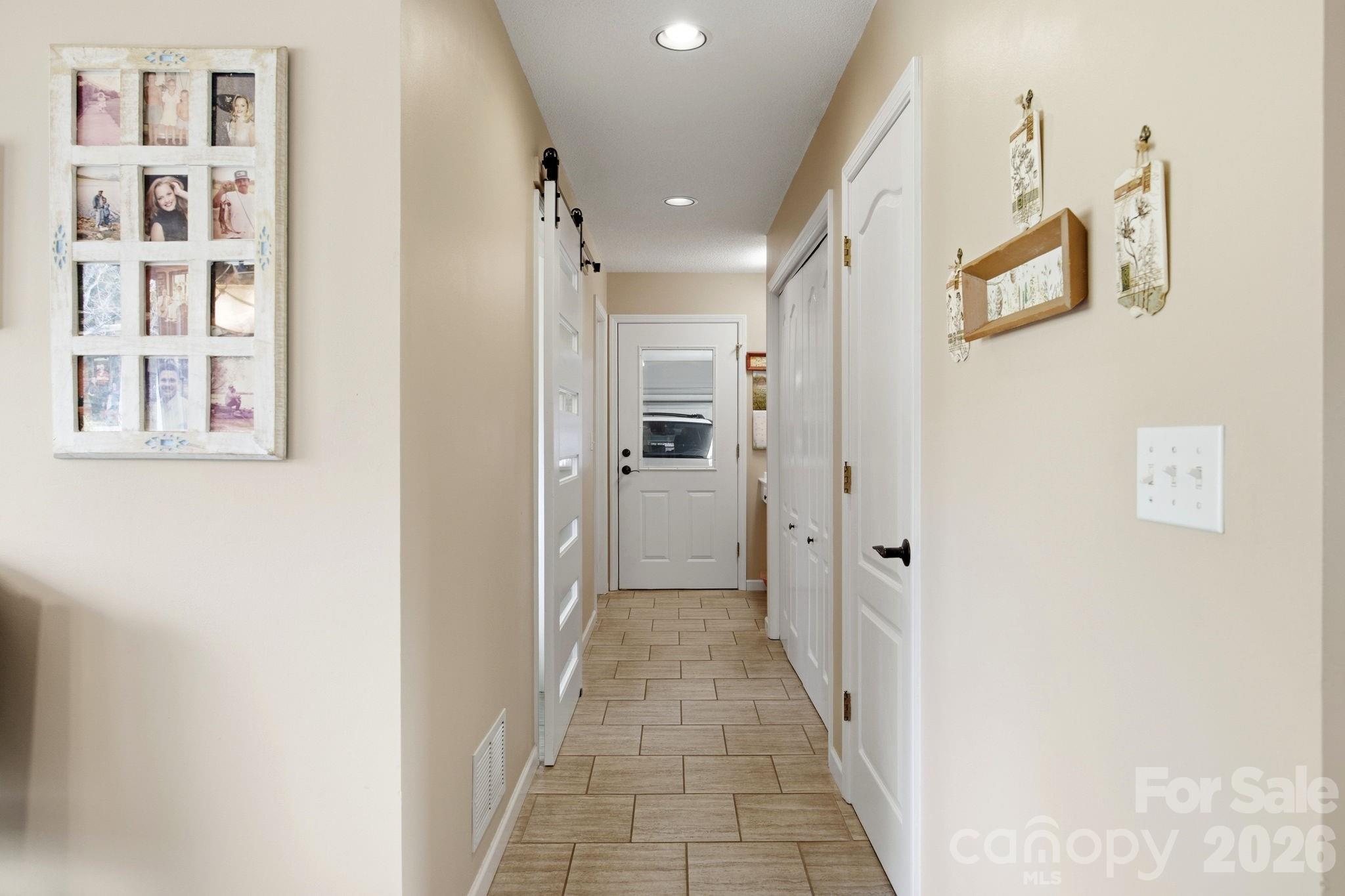 1531 Old Town Way — Hendersonville