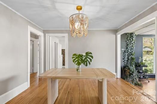 108 Faulkner Street — Clover